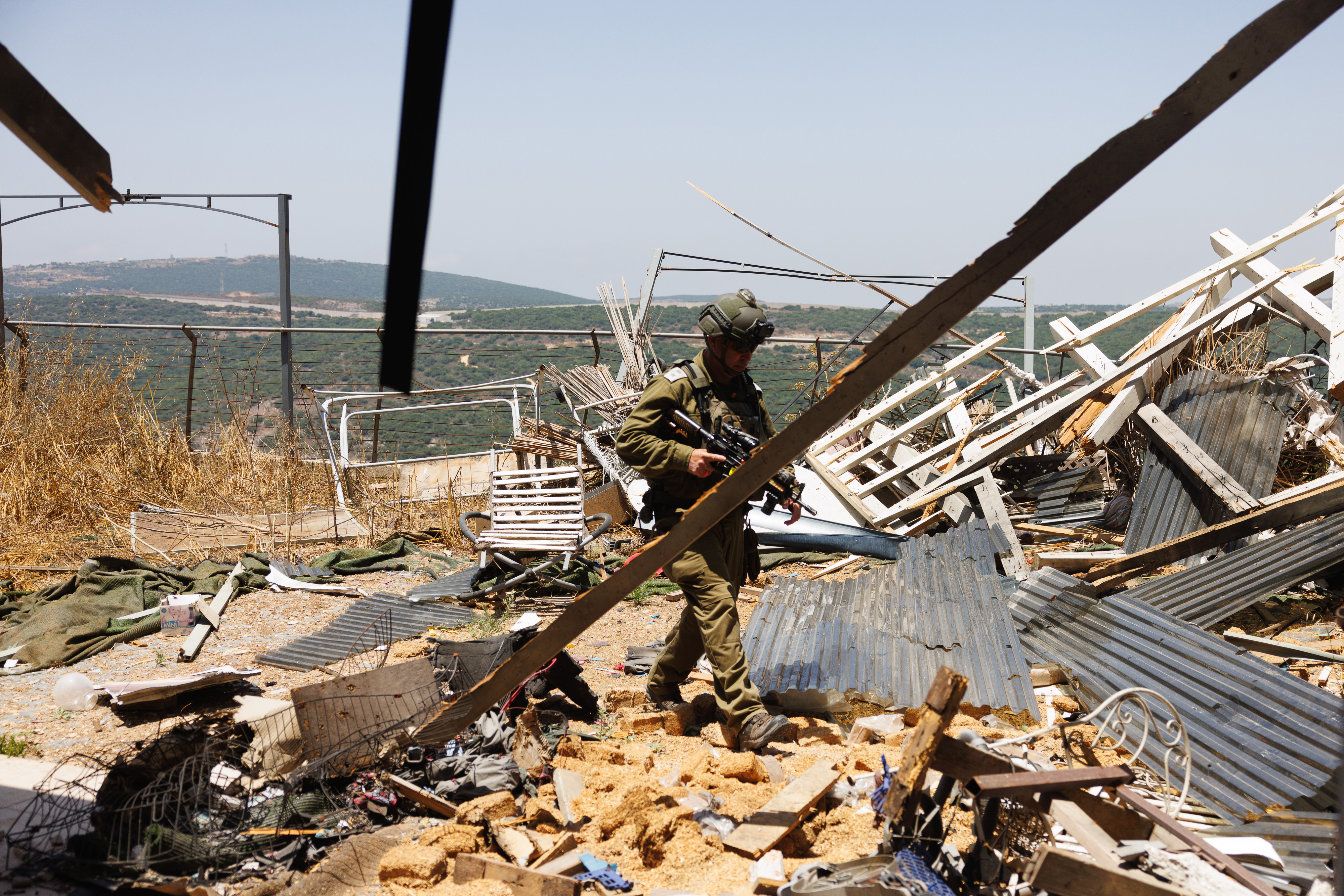 Bloomberg-Middle-East-Update25/6