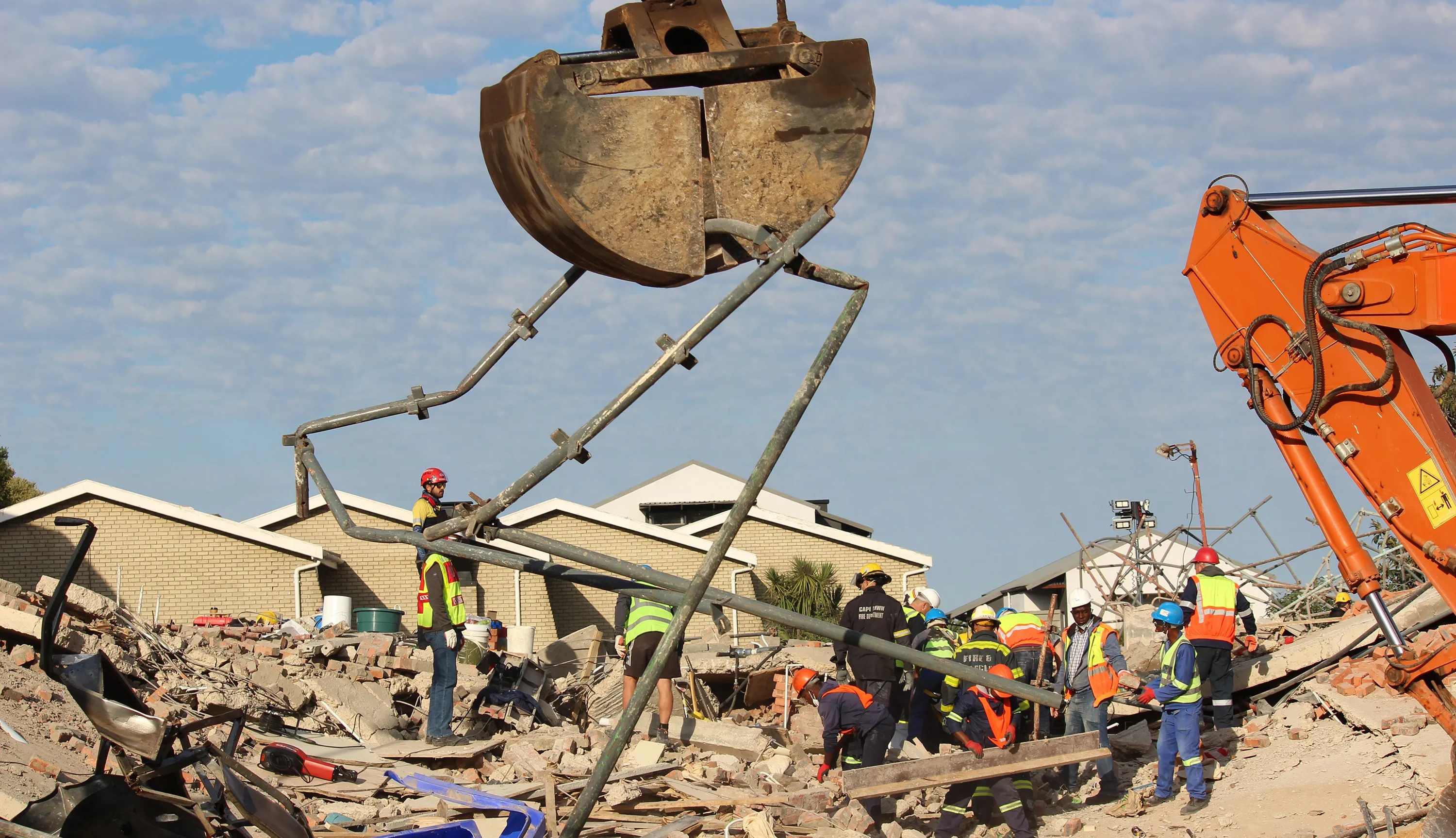 Engineer linked to George building collapse suspended by Engineering Council of SA