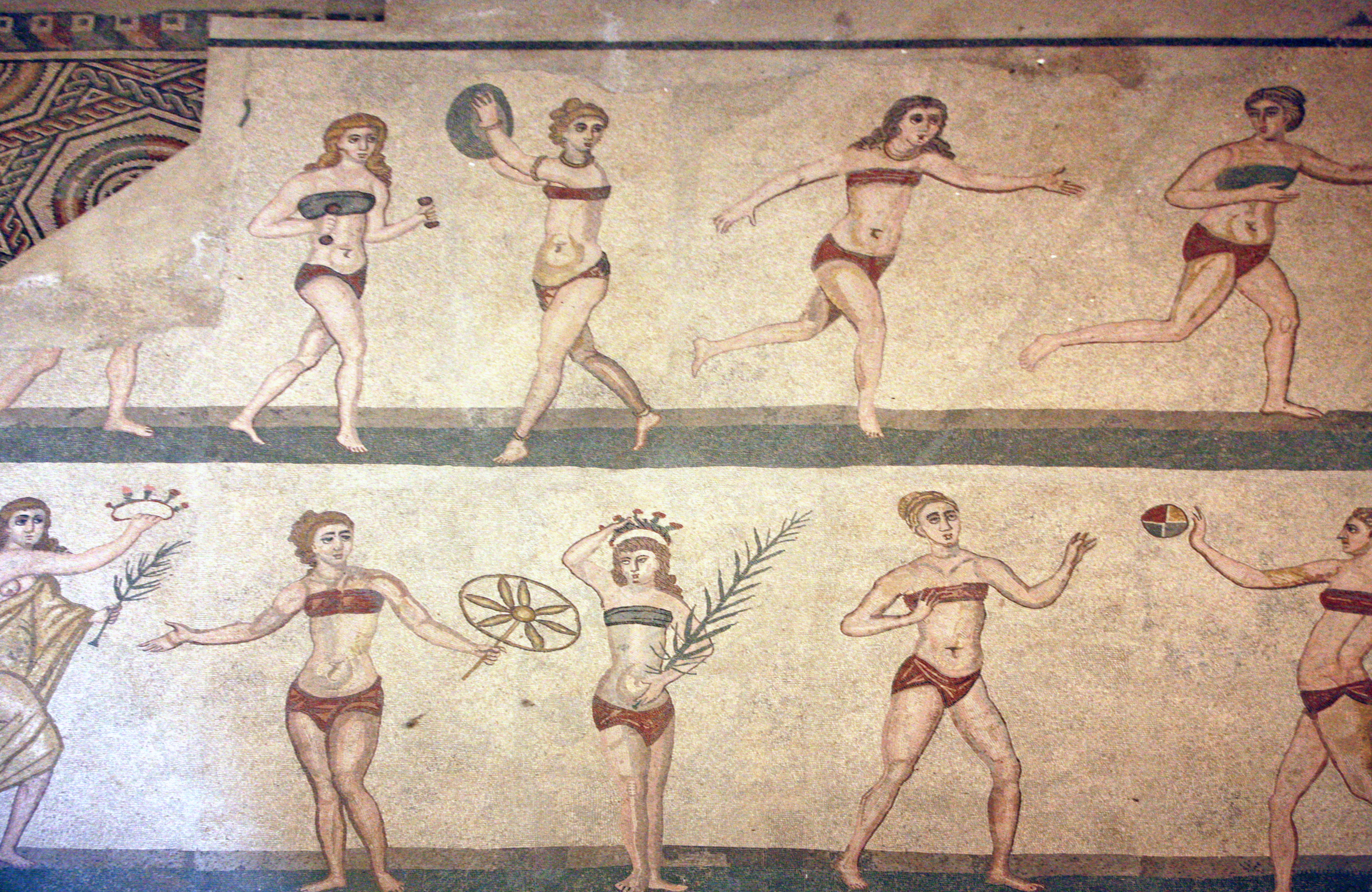 How can busy people also keep fit and healthy? Here’s what the ancient Greeks and Romans did