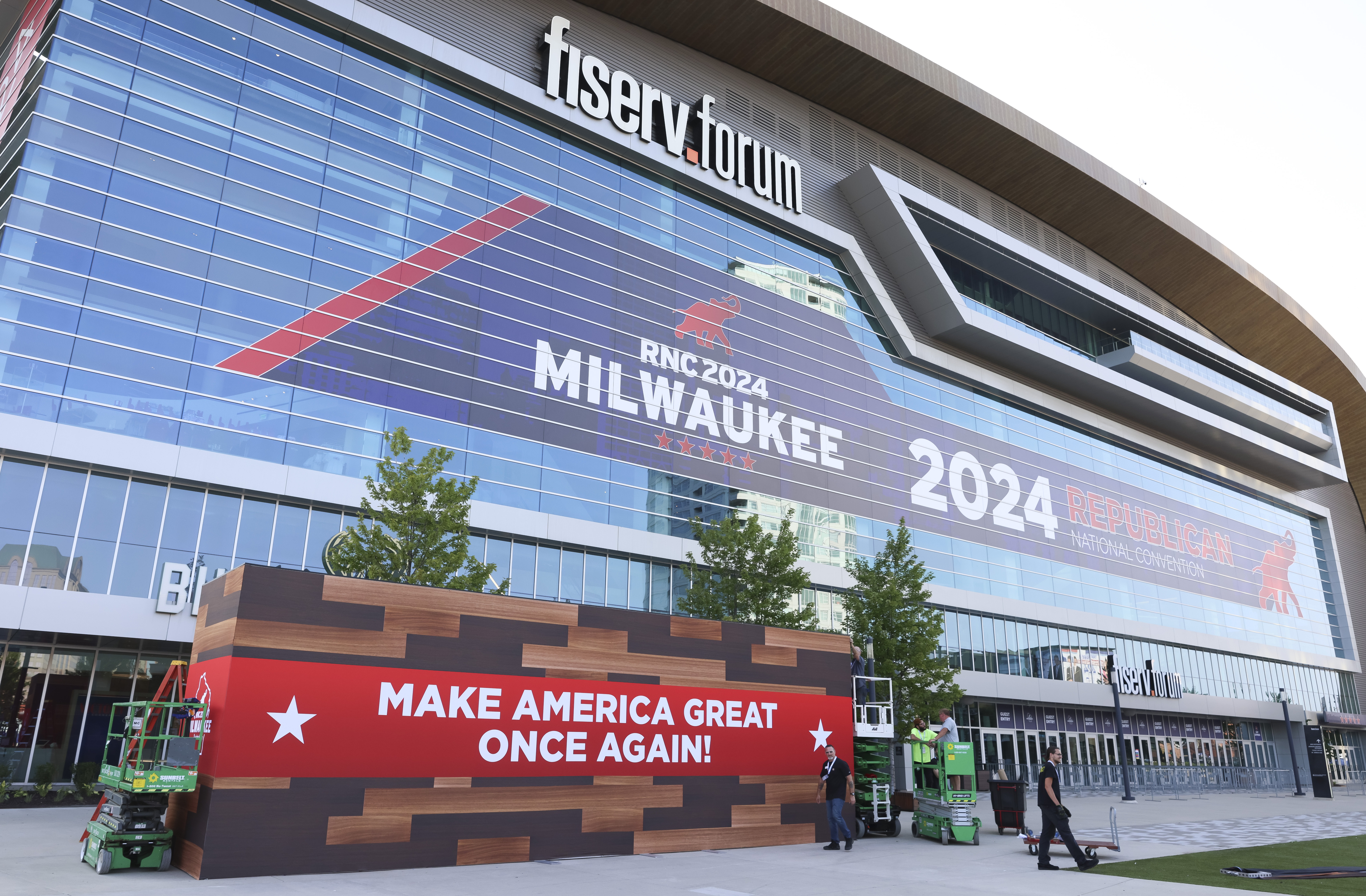 Republican National Convention preparations in Milwaukee
