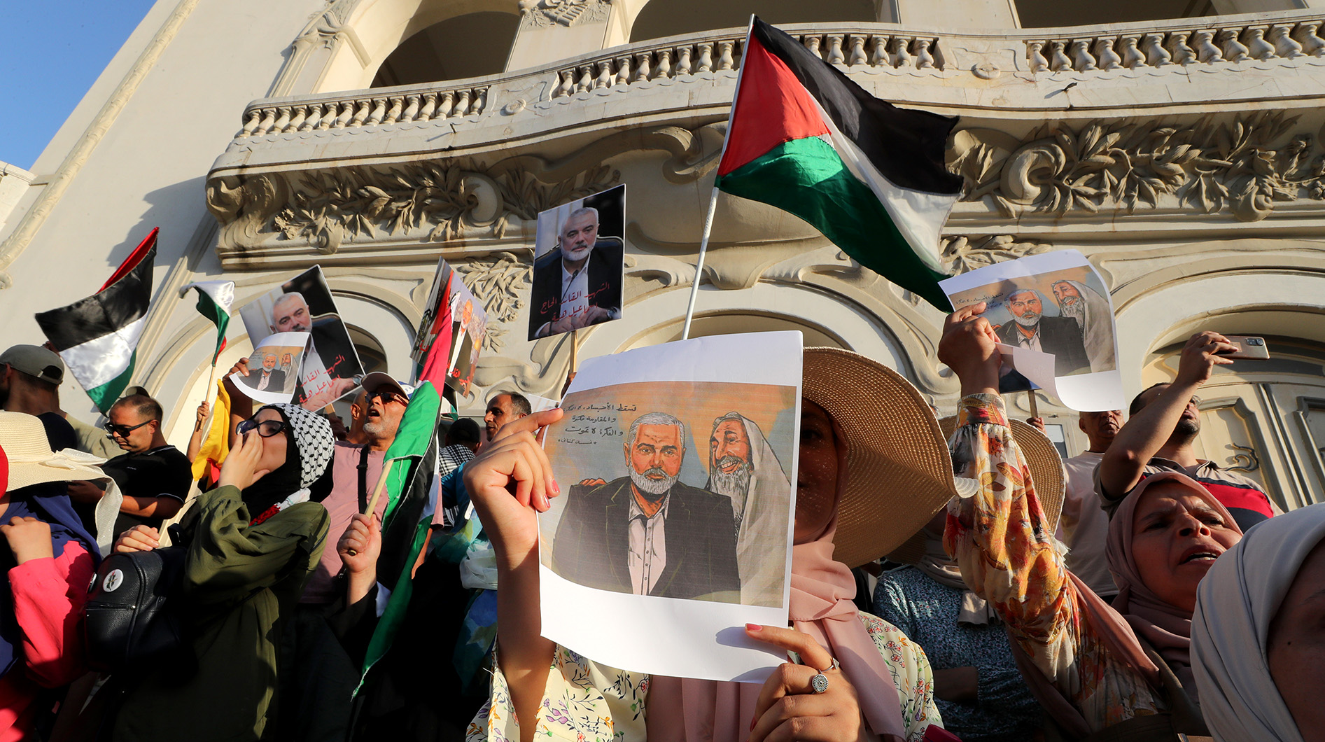 Bloomberg-Middle-East-Update1/8