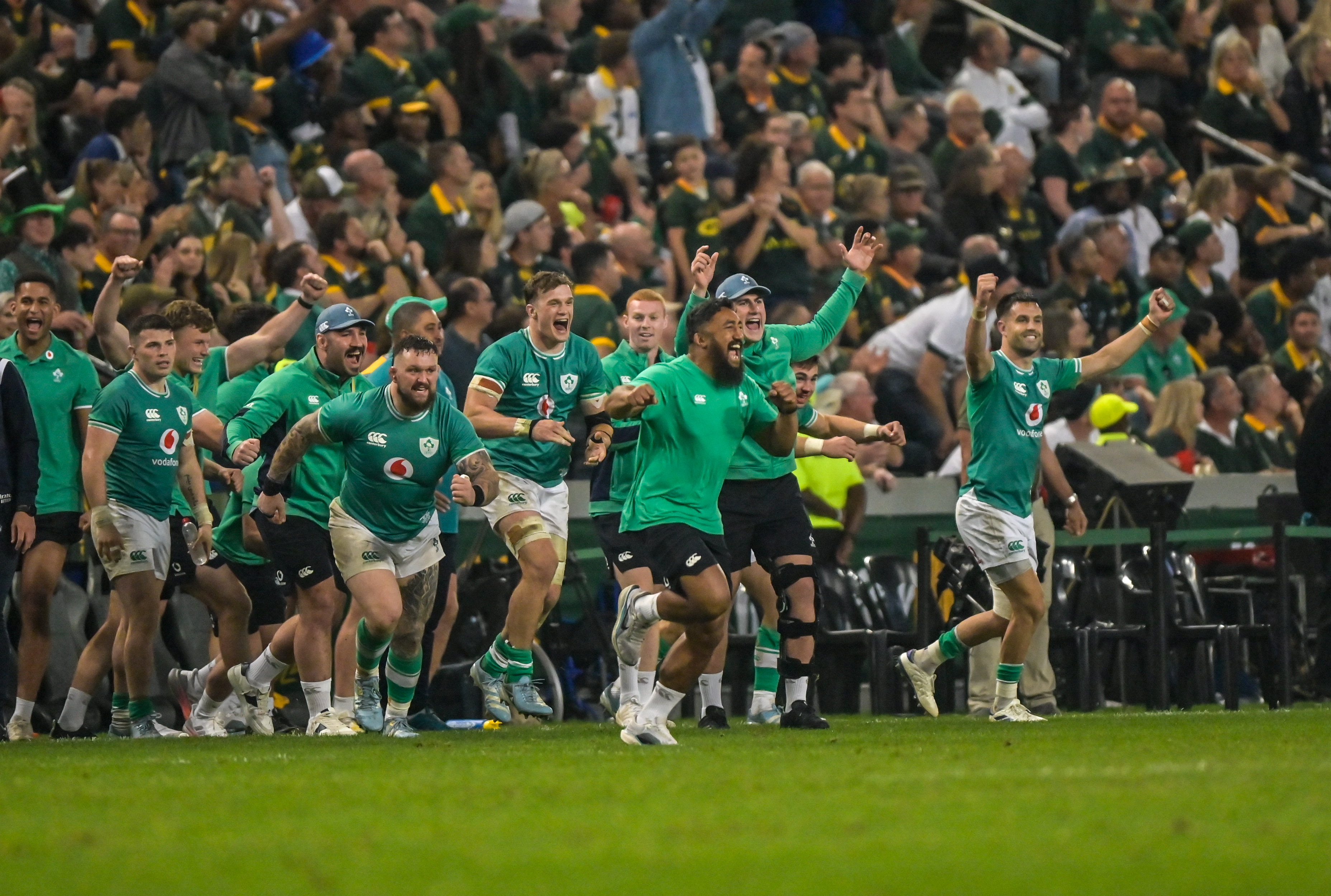 Ciarán Frawley drop-goals Ireland to sensational win over Boks at Kings Park