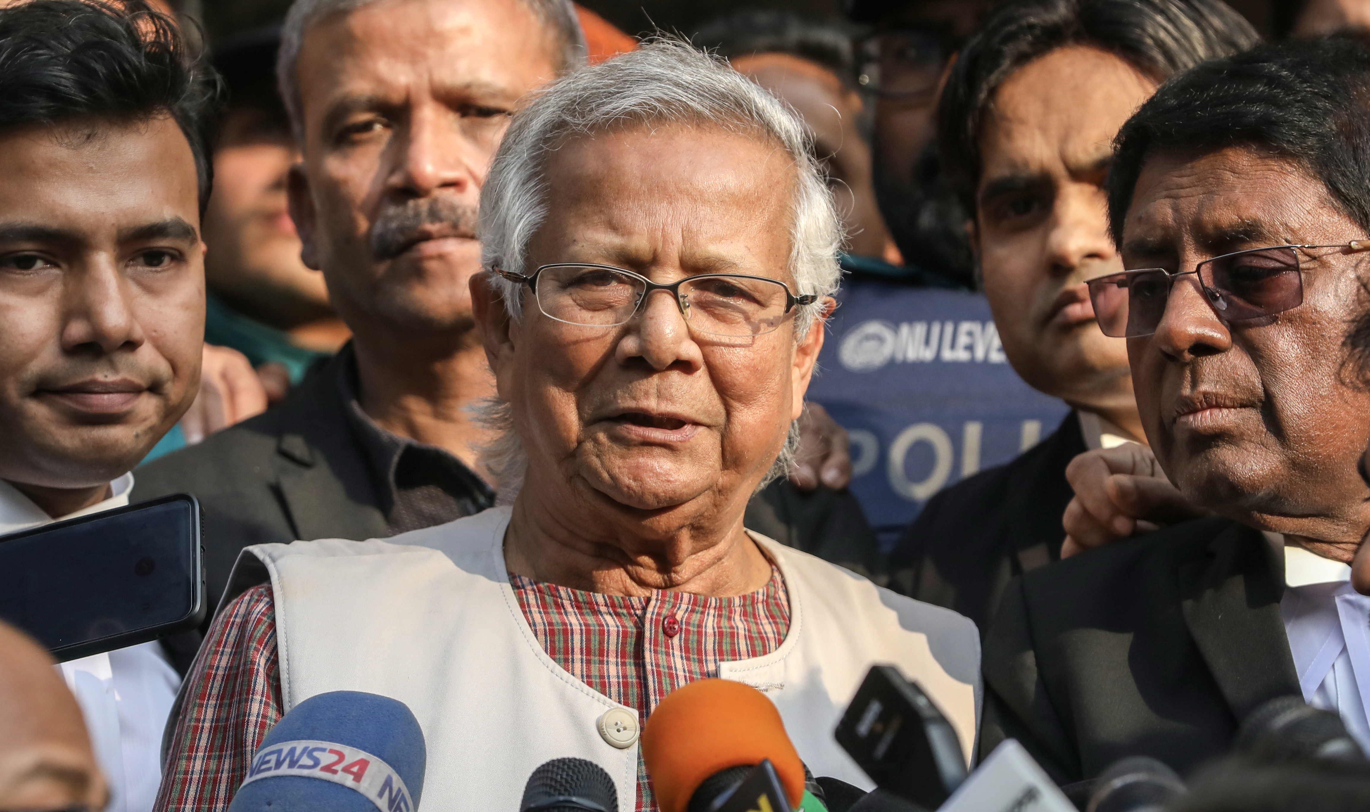Bangladesh Nobel laureate Muhammad Yunus chosen to lead transitional government