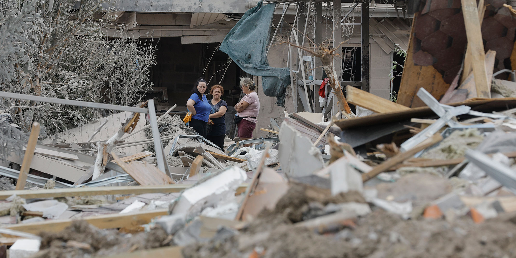 Zelensky wants go-ahead to strike deep into Russia; Moscow sends reinforcements after incursion