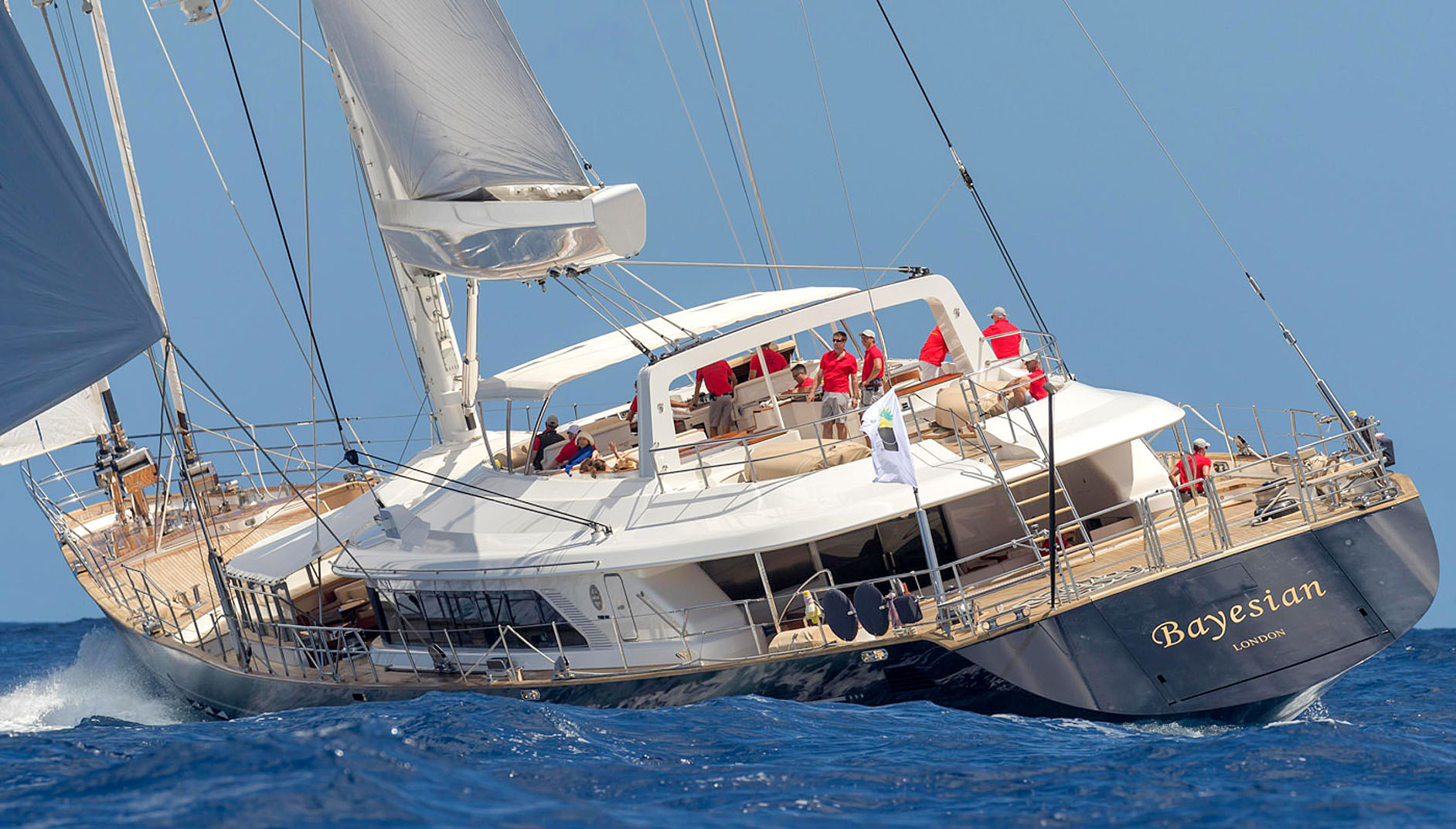 Tori-Peter-saffas-yacht Main option