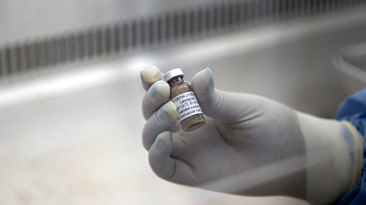 Getting anti-HIV pills, jabs from your pharmacy could help slow new infections – why is it not allowed in SA?