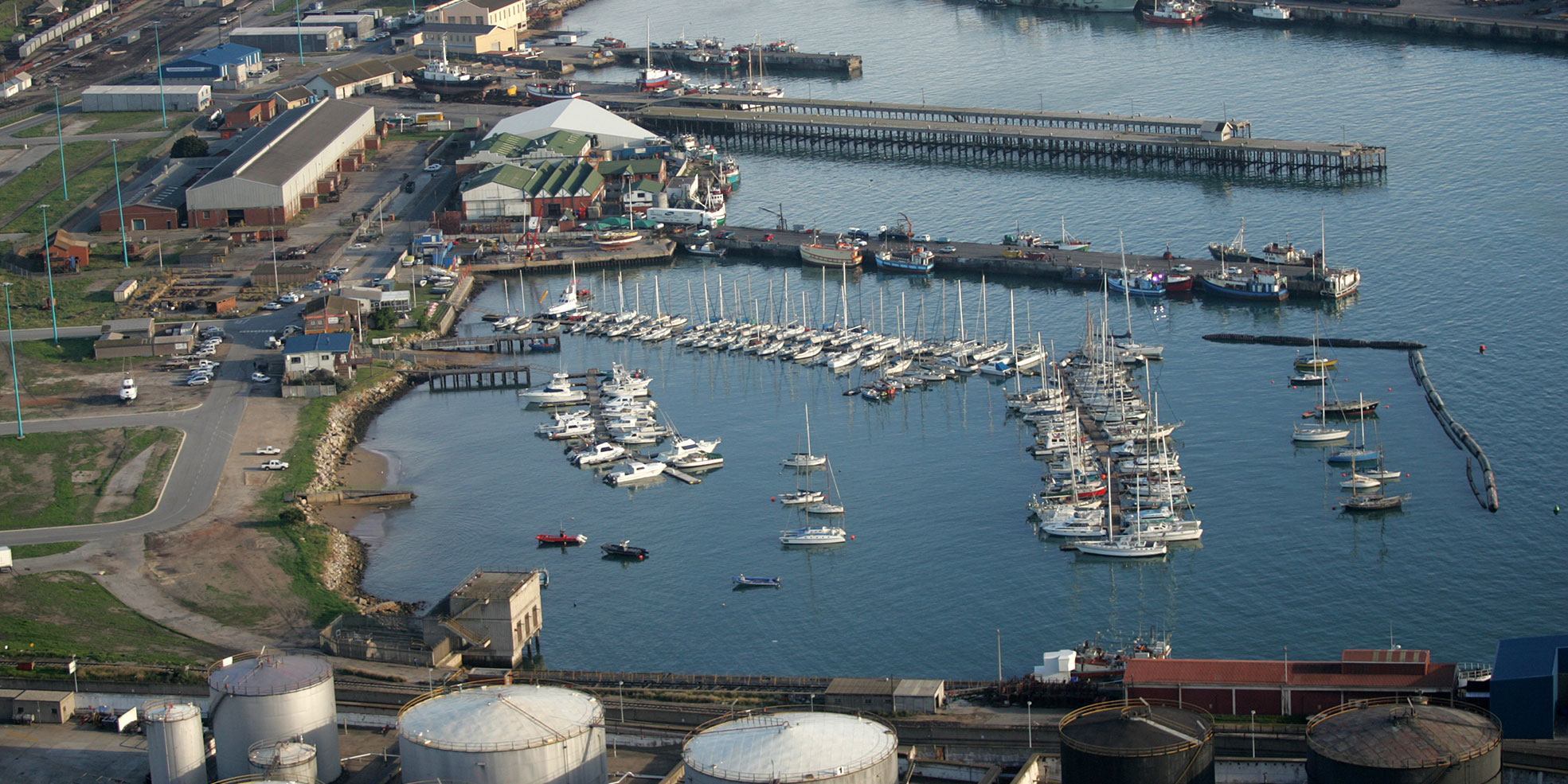 Harbour debacle — Nelson Mandela Bay fuel wholesalers ask minister for exemption from price drop