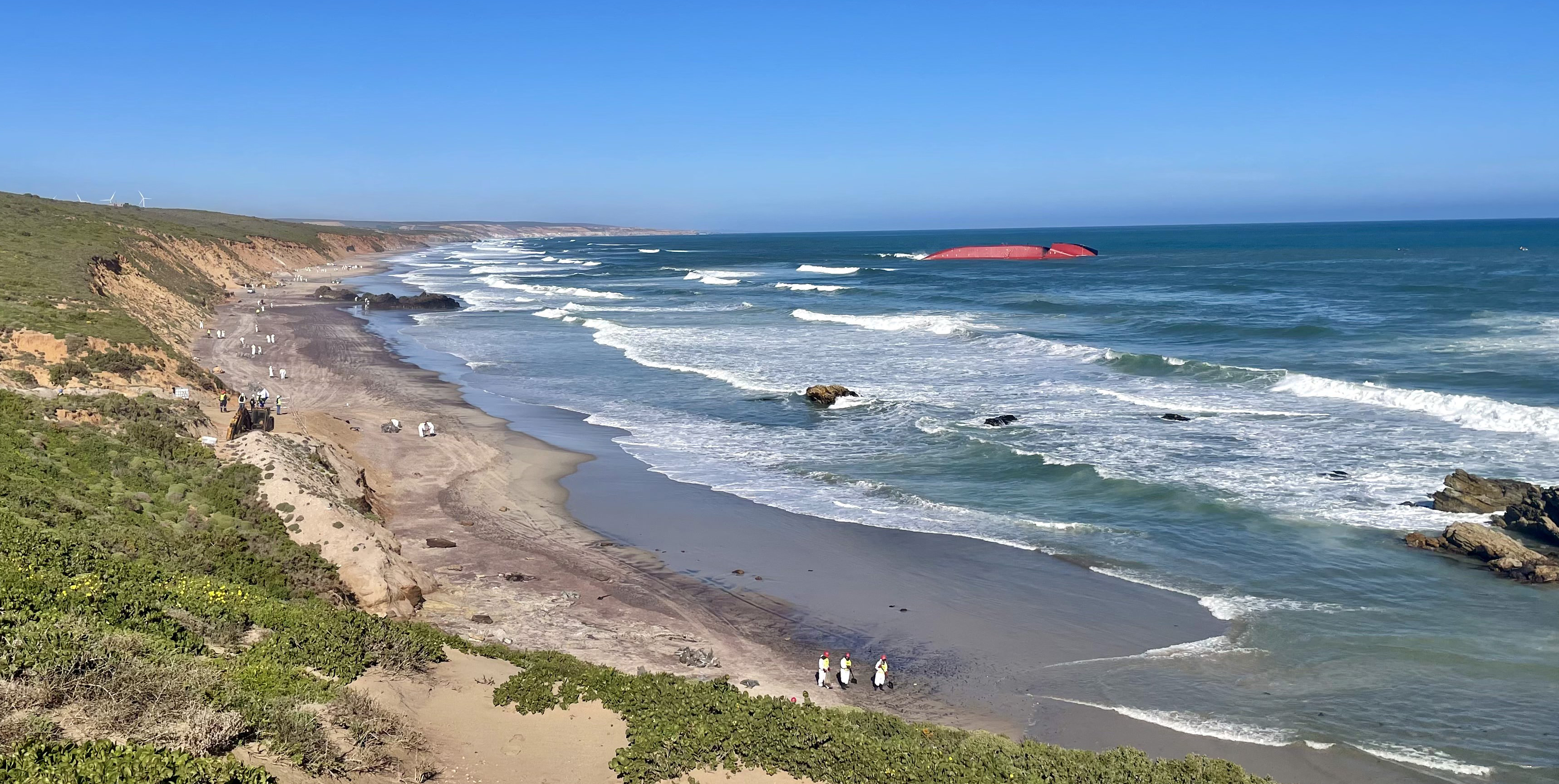 SA cracks down on ship pollution amid suspected shipwreck oil spill off the West Coast