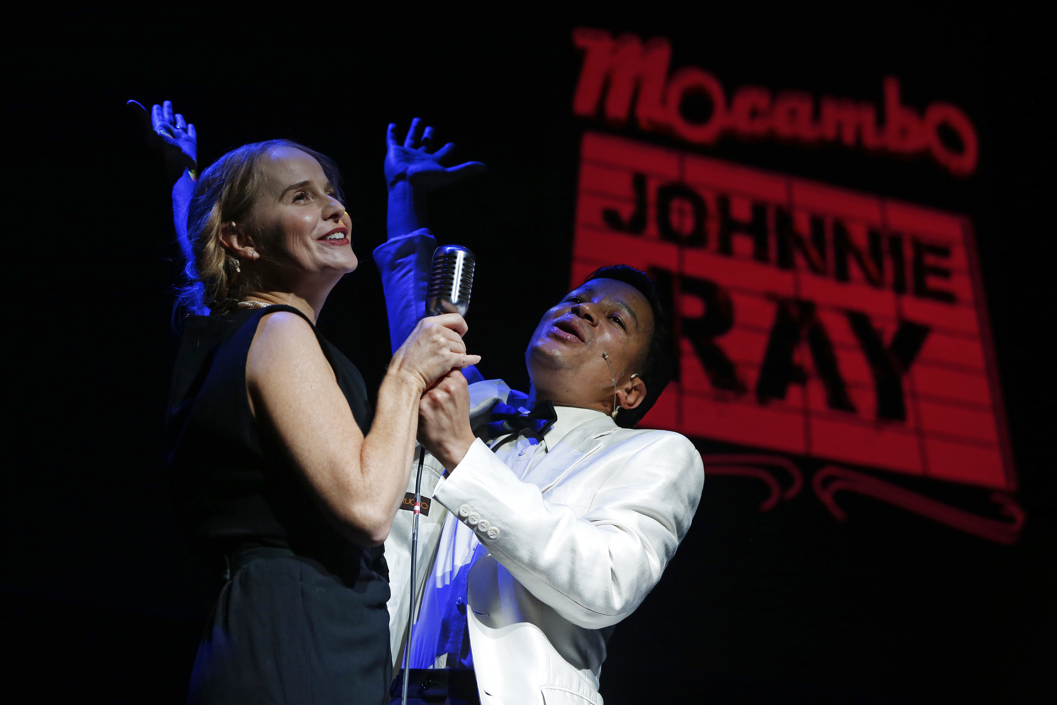 Elegant storytelling with wonderful music, David Kramer’s ‘Ver in die wêreld Kittie’ is activism you can tap your toes to