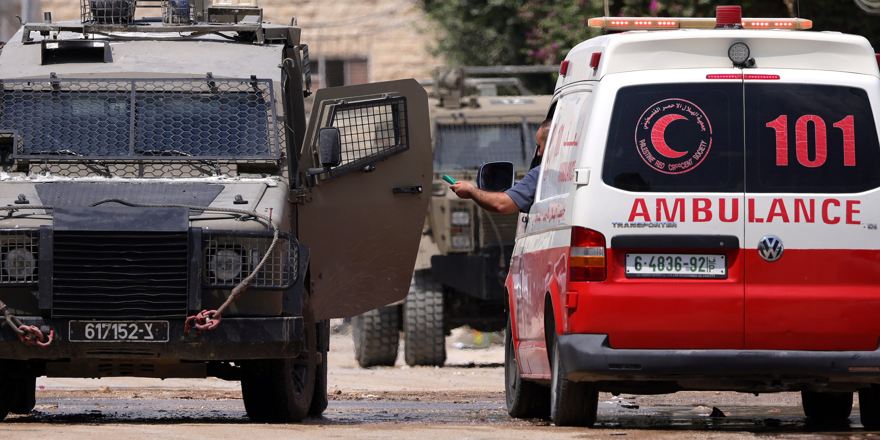 Israel kills five gunmen in West Bank mosque; Gaza fighting on pause for UN polio vaccinations