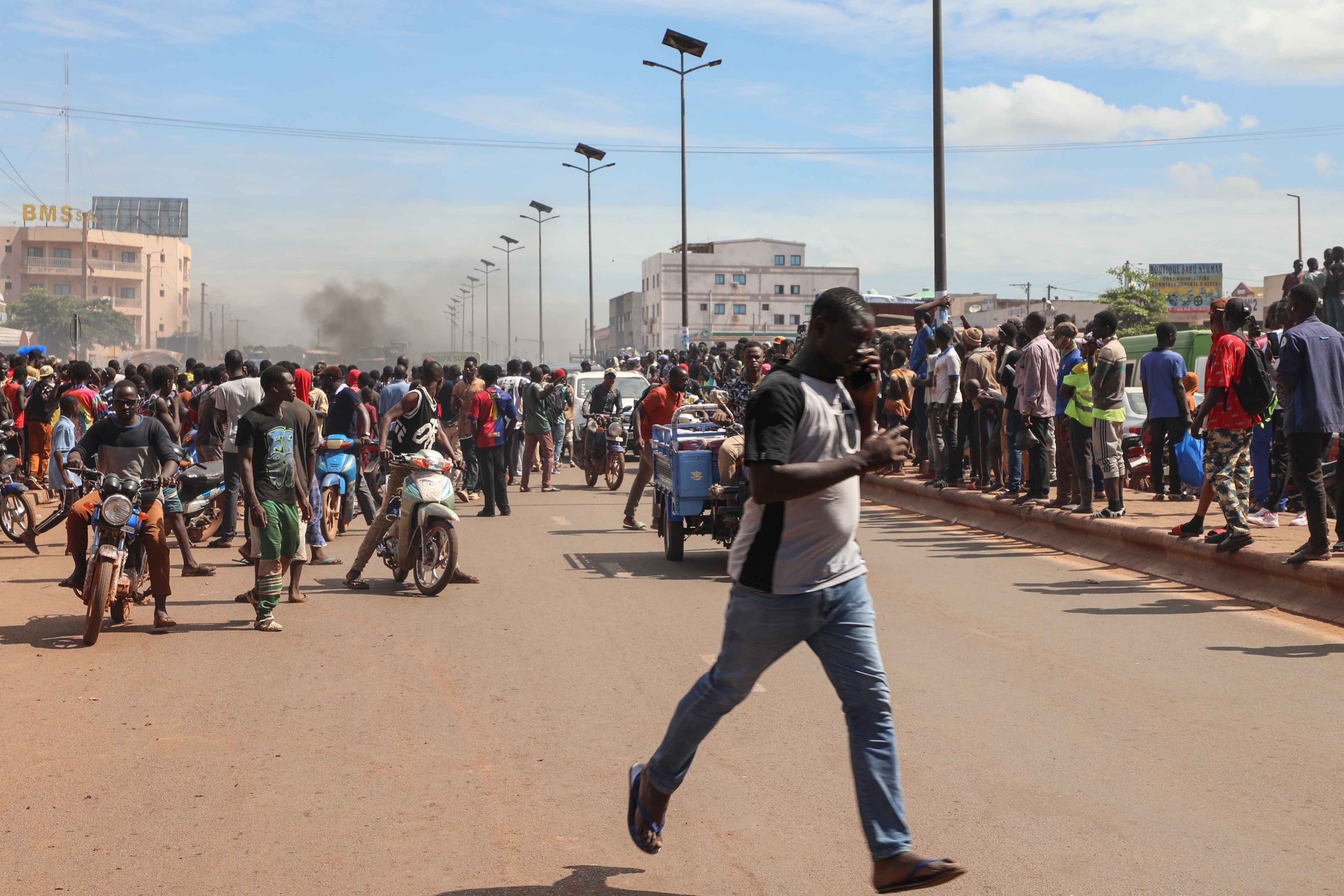 Reactions in Bamako as terrorists attempted to infiltrate the Feladie gendarmerie