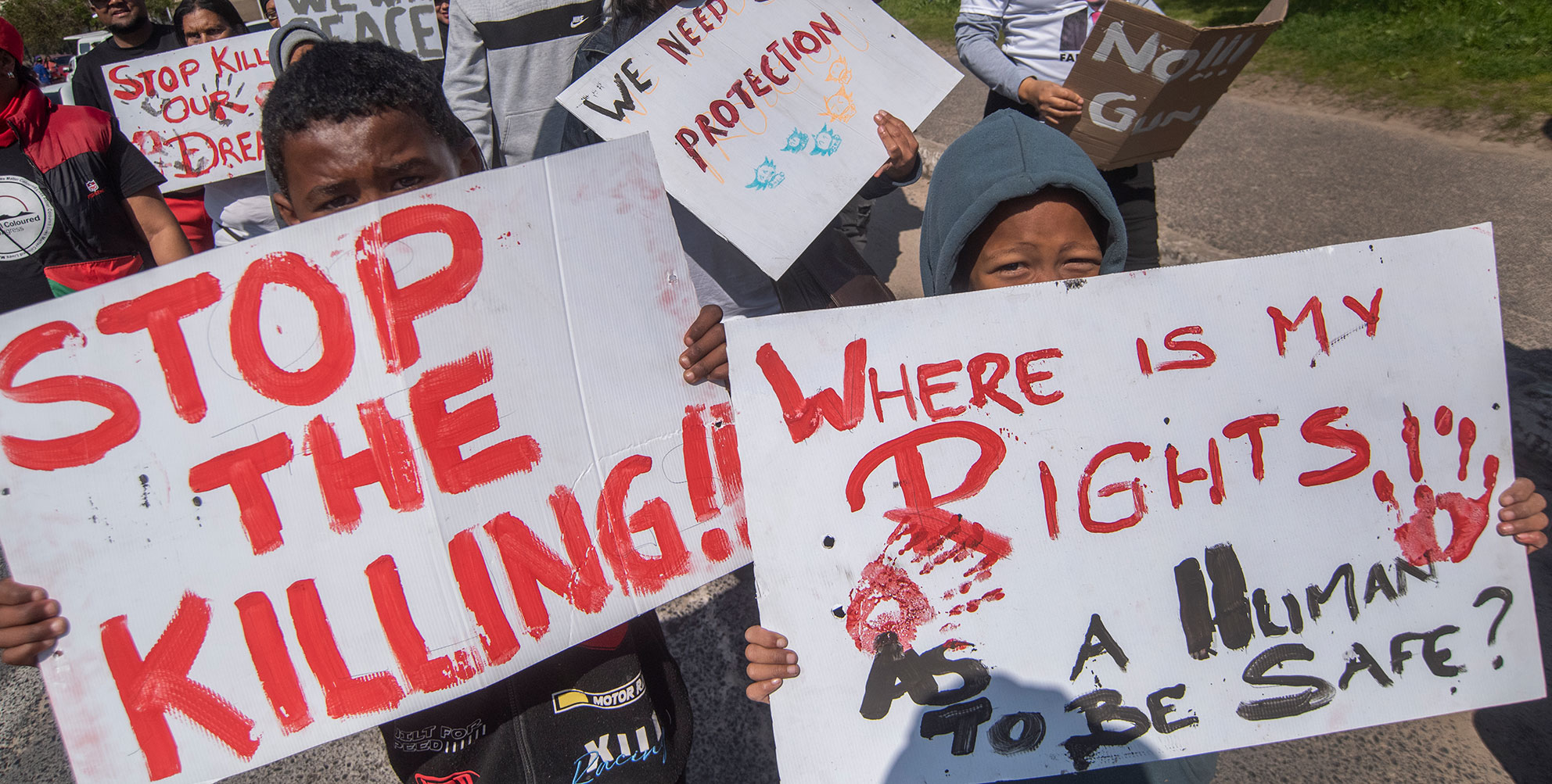 Gatvol Manenberg residents march on police station to demand action against gangs and drugs