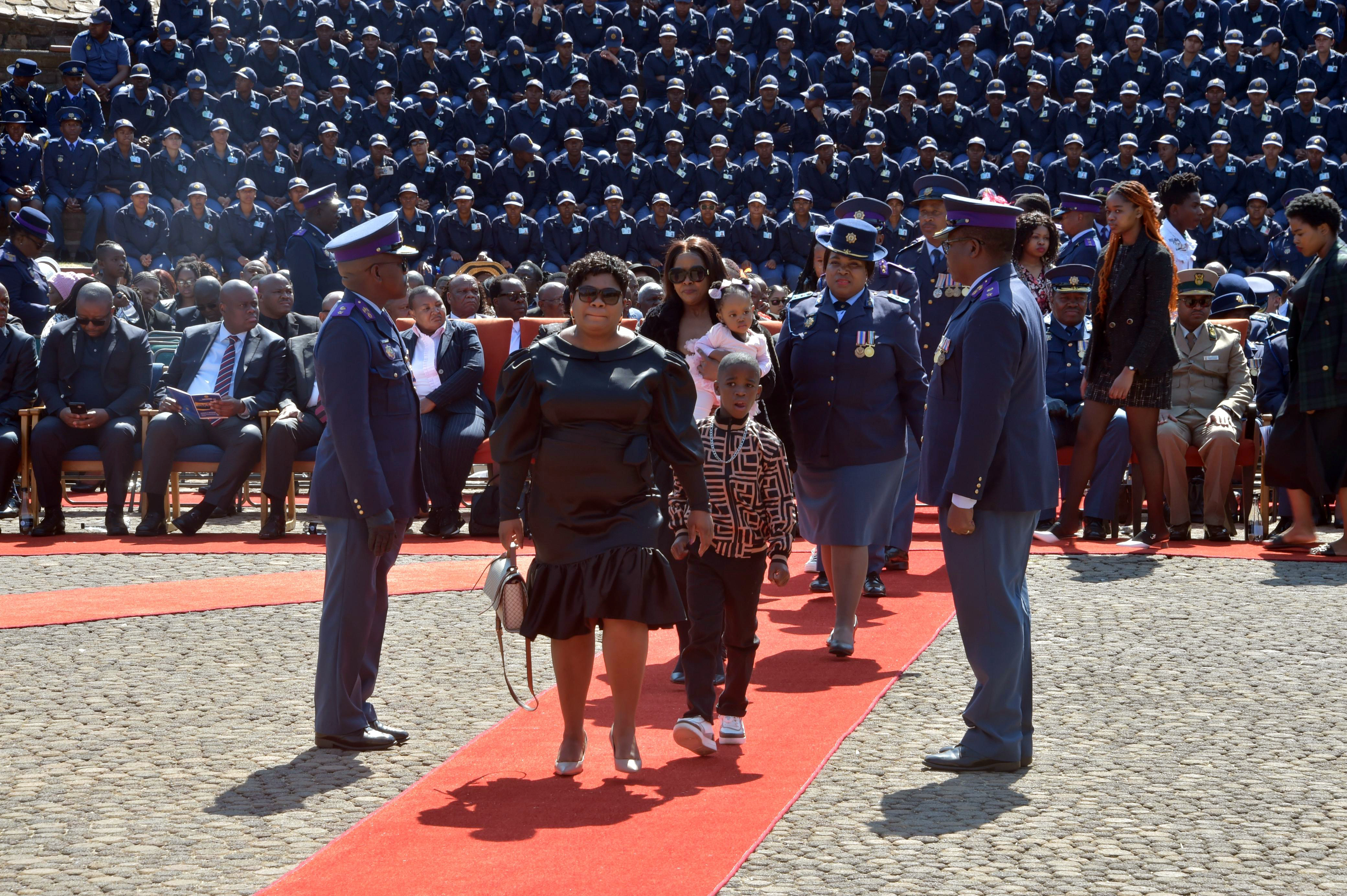 In honouring fallen SAPS members, Mchunu promises to get cop killers into courts