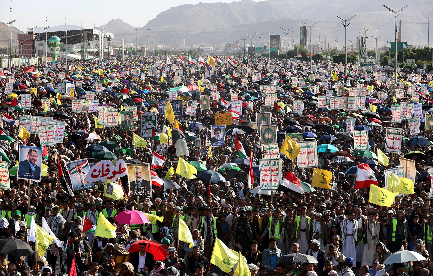 Israel bombs 40,000 targets in year one of Gaza war; Houthis fire two missiles at Jaffa