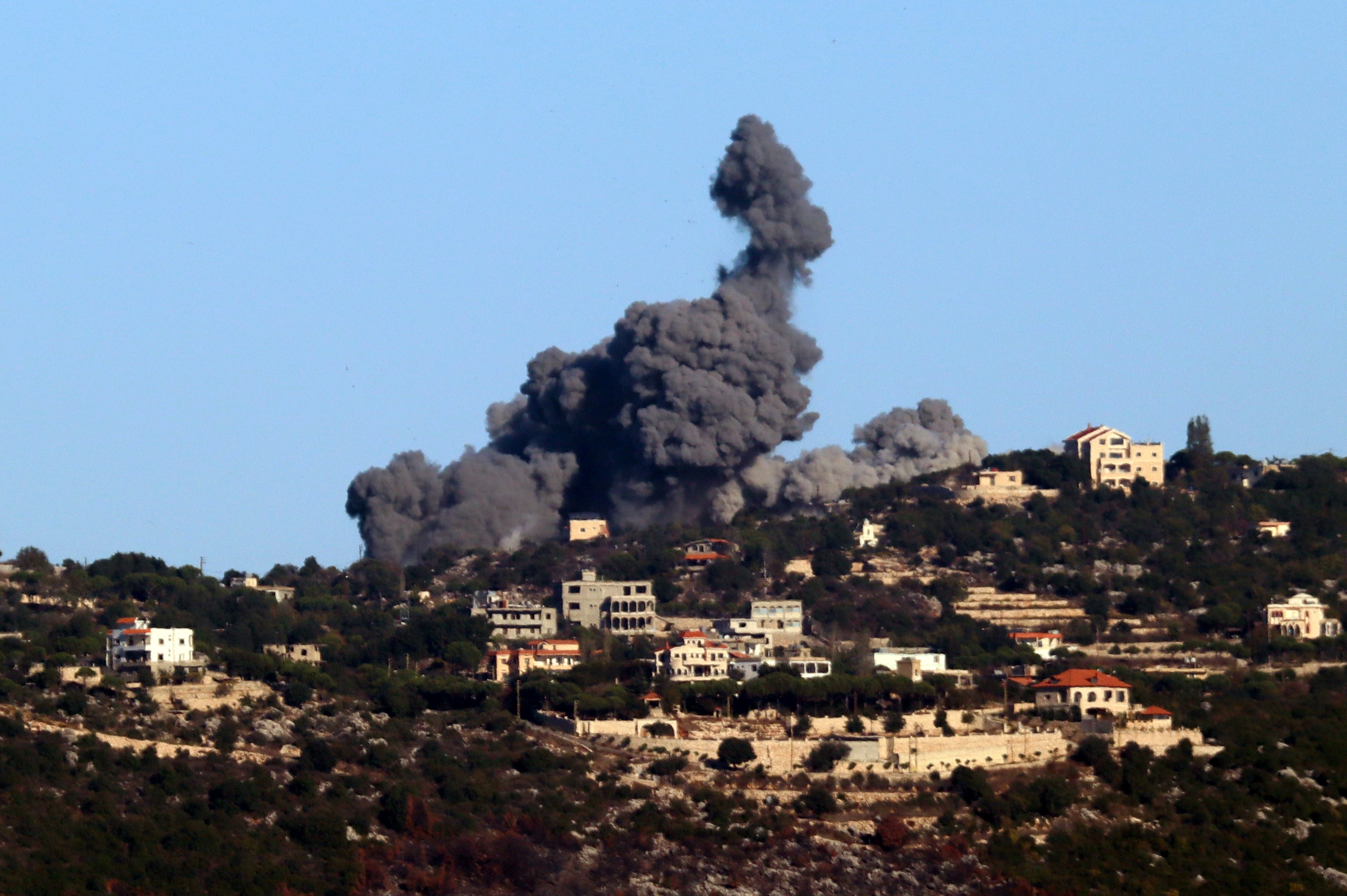 Israel continues military strikes on southern Lebanon