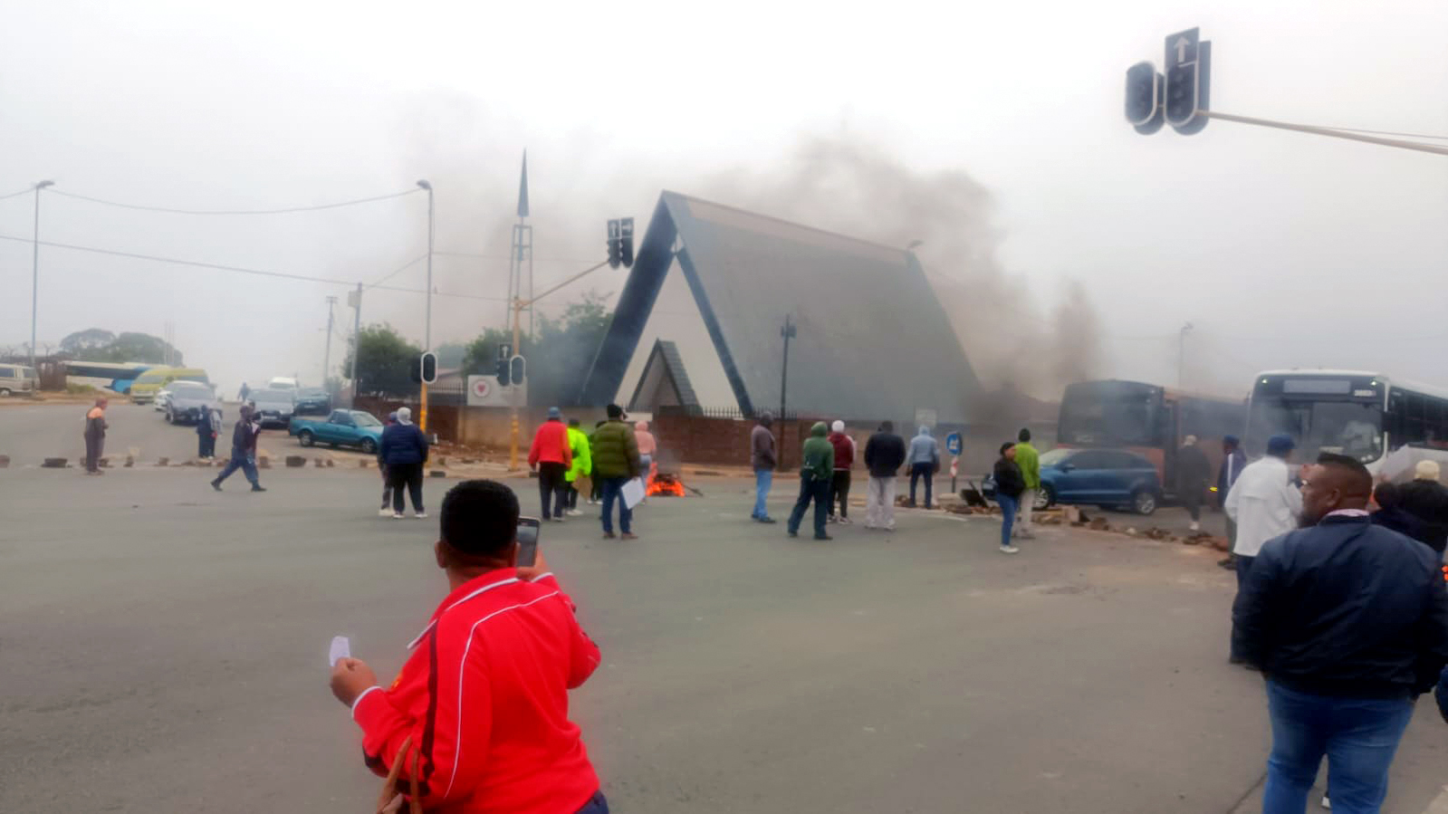 Daily water cuts spark outrage: Johannesburg residents demand urgent action amid infrastructure collapse