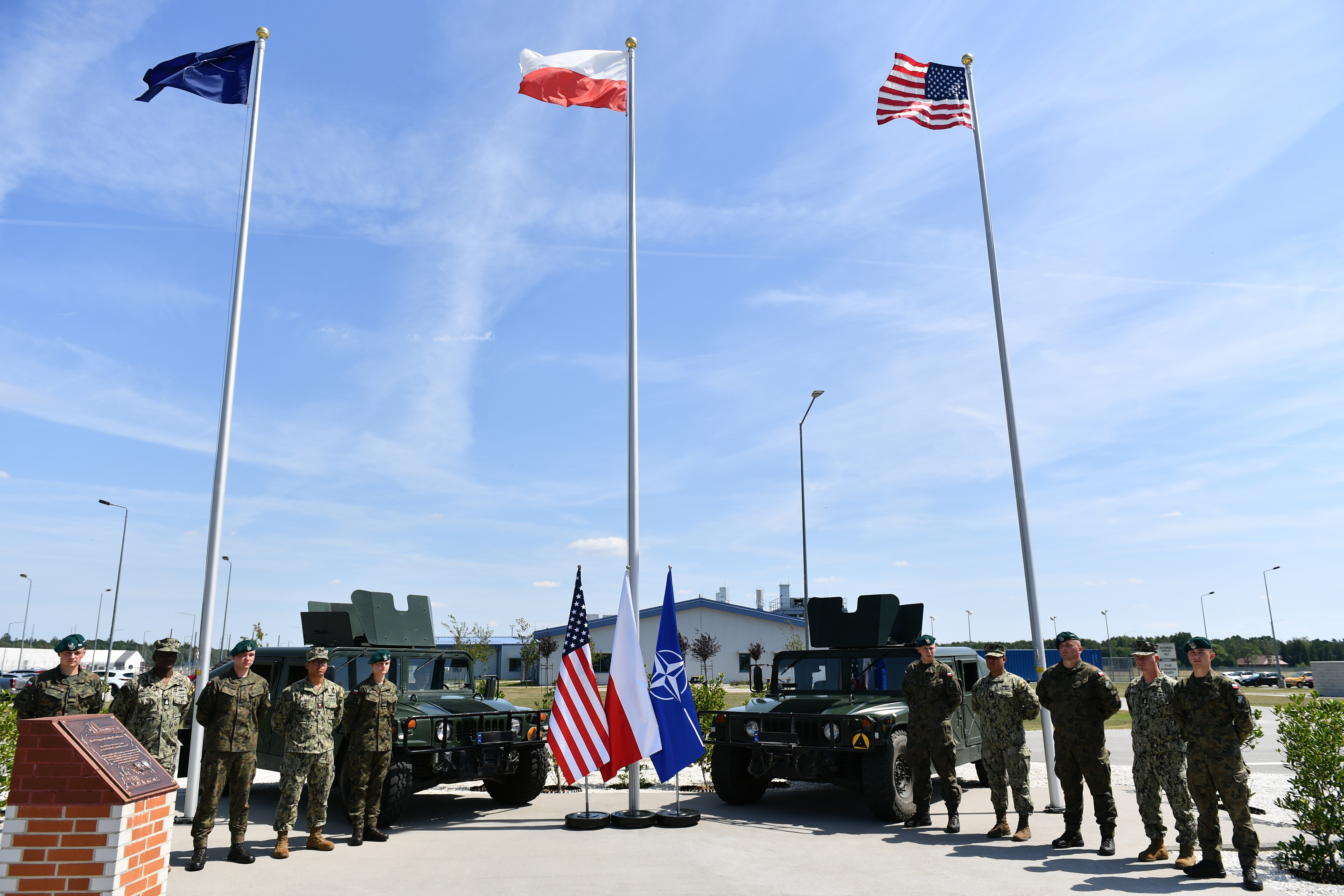 Polish Prime Minister and U.S. Ambassador visit US Naval Support Unit in Redzikowo