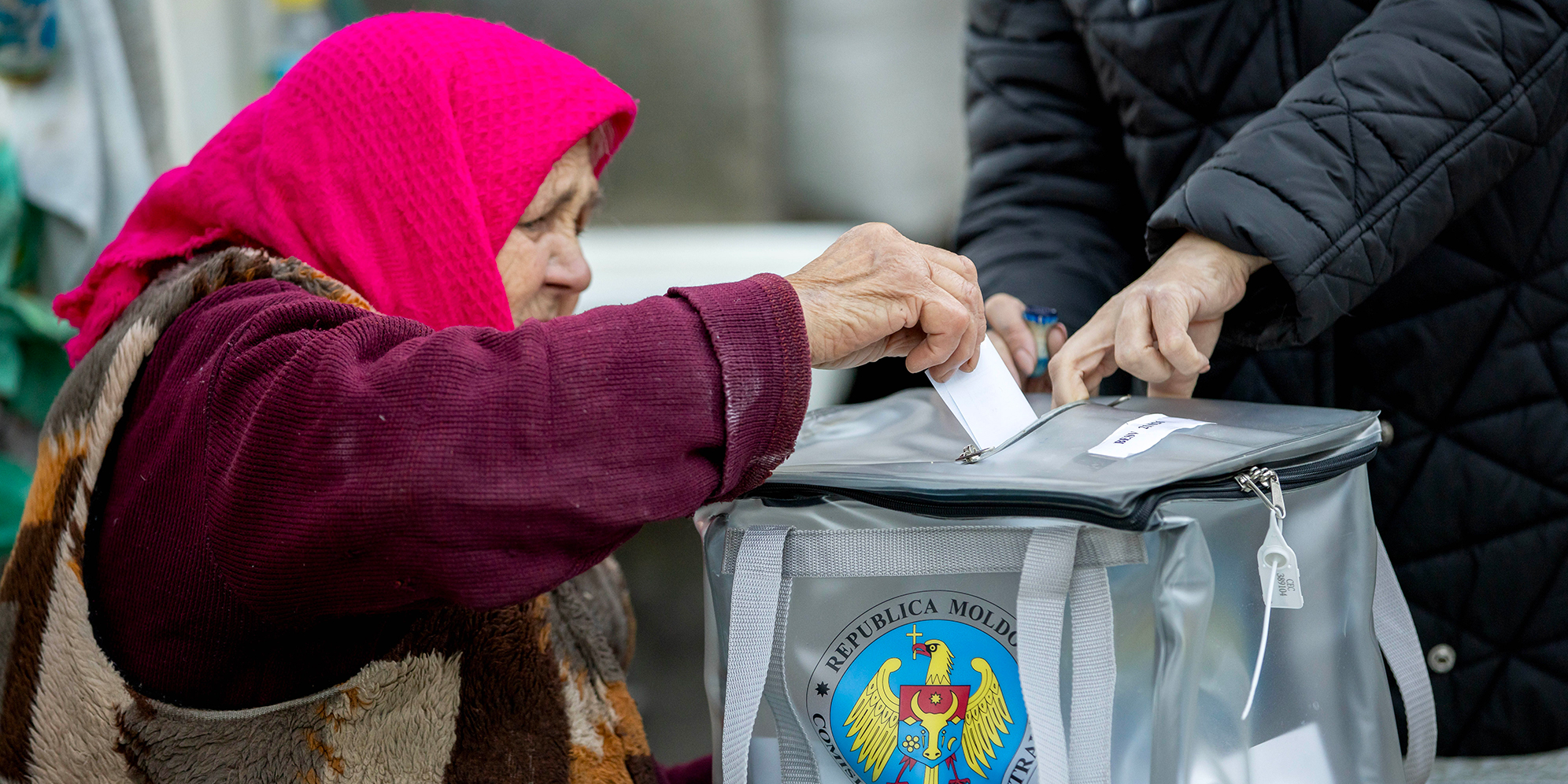 Russian forces capture village in Donetsk; Moldova accuses Moscow of meddling in presidential runoff poll