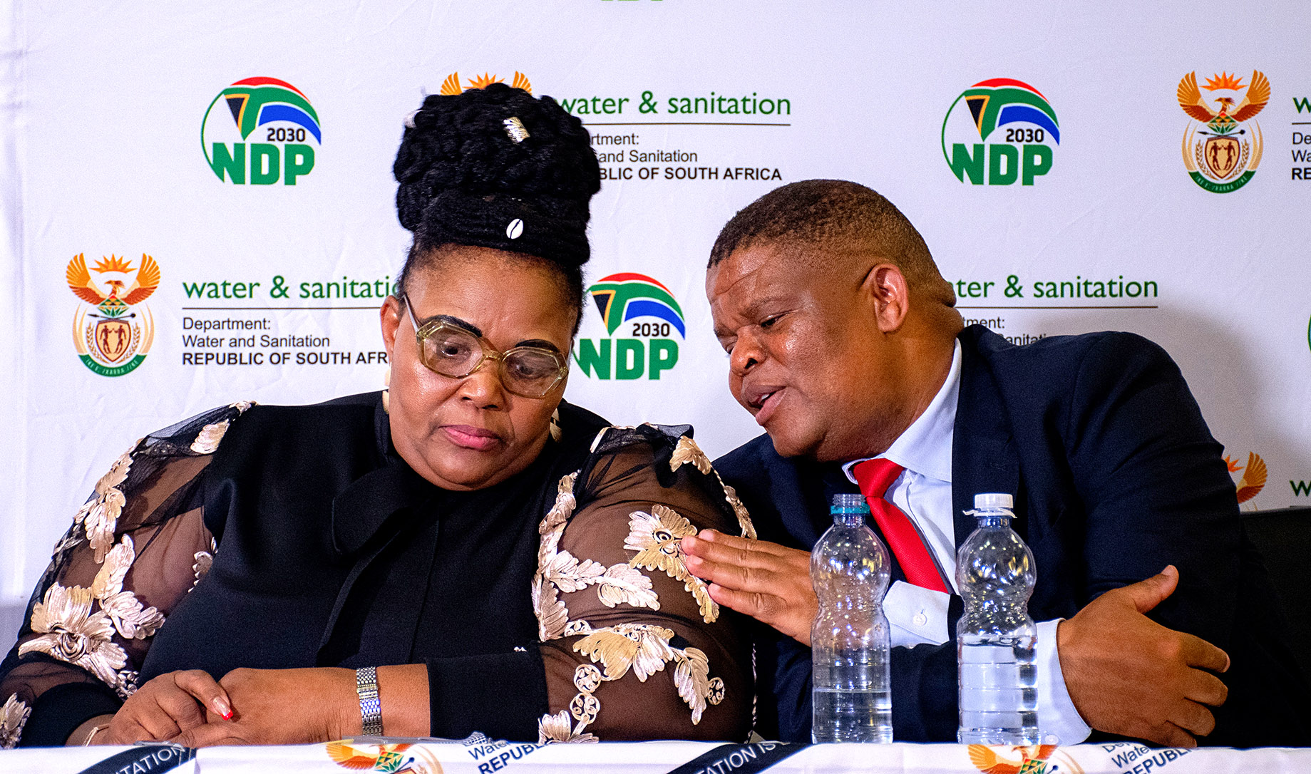 Minister of Water and Sanitation Pemmy Majodina (left) and Deputy Minister of Water and Sanitation David Mahlobo during a media briefing on water supply challenges facing the City of Johannesburg at the Johannesburg Water Head office, Newtown, on 11 November 2024. (Photo: GCIS)