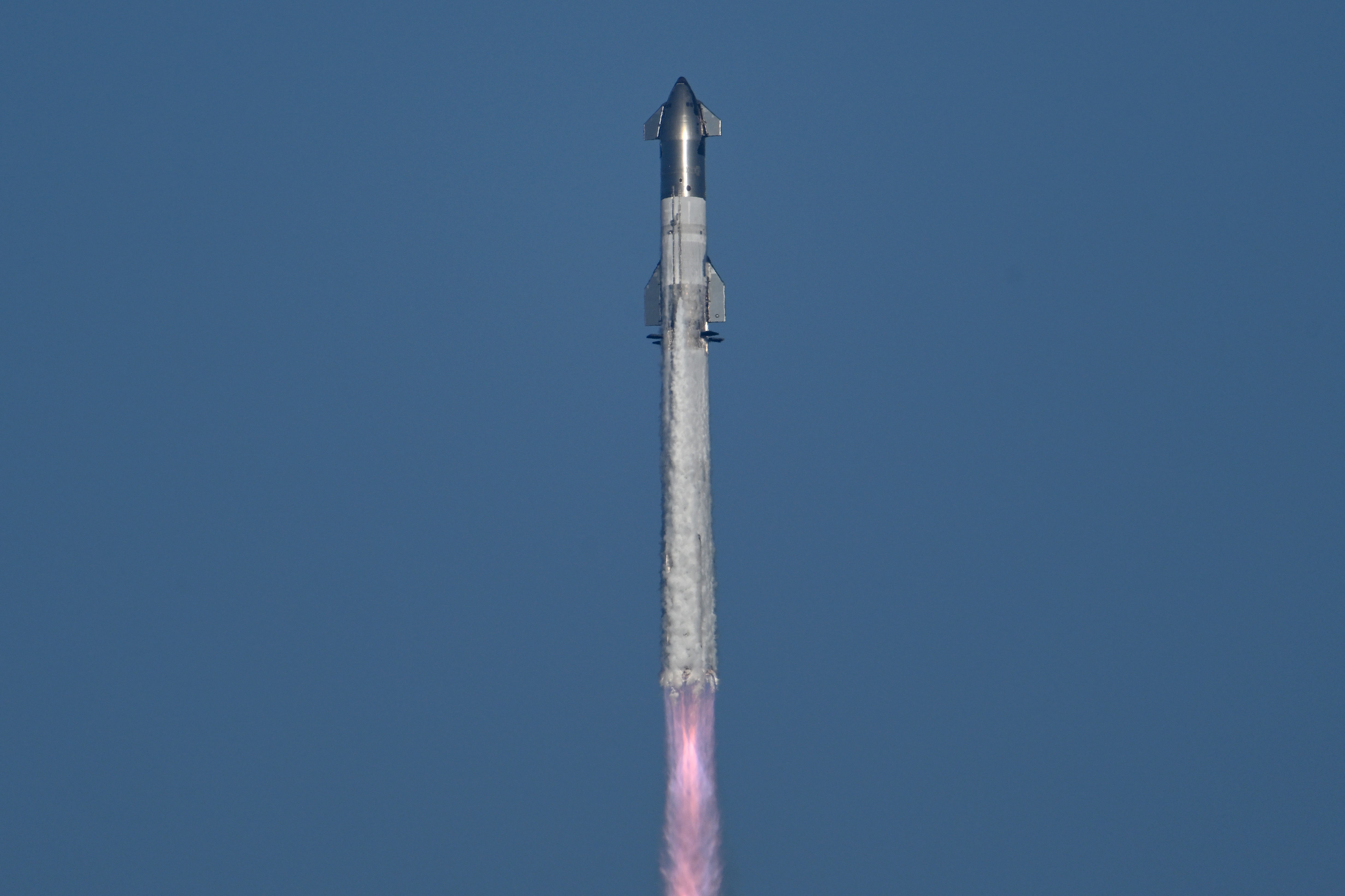 Donald Trump Watches SpaceX Launch Its Sixth Test Flight Of Starship Spacecraft