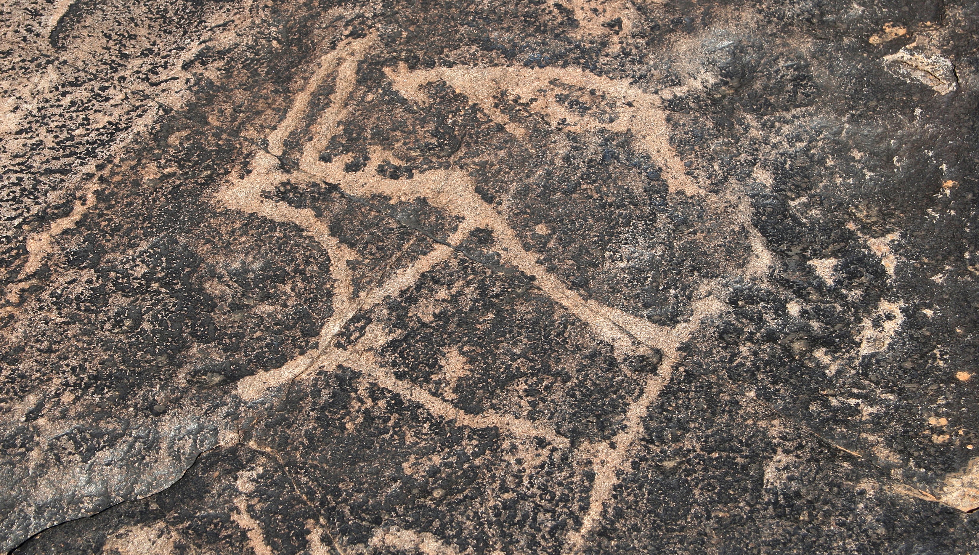 Rock art acoustics: South African study suggests that a distinct echo attracted ancient artists back to one site
