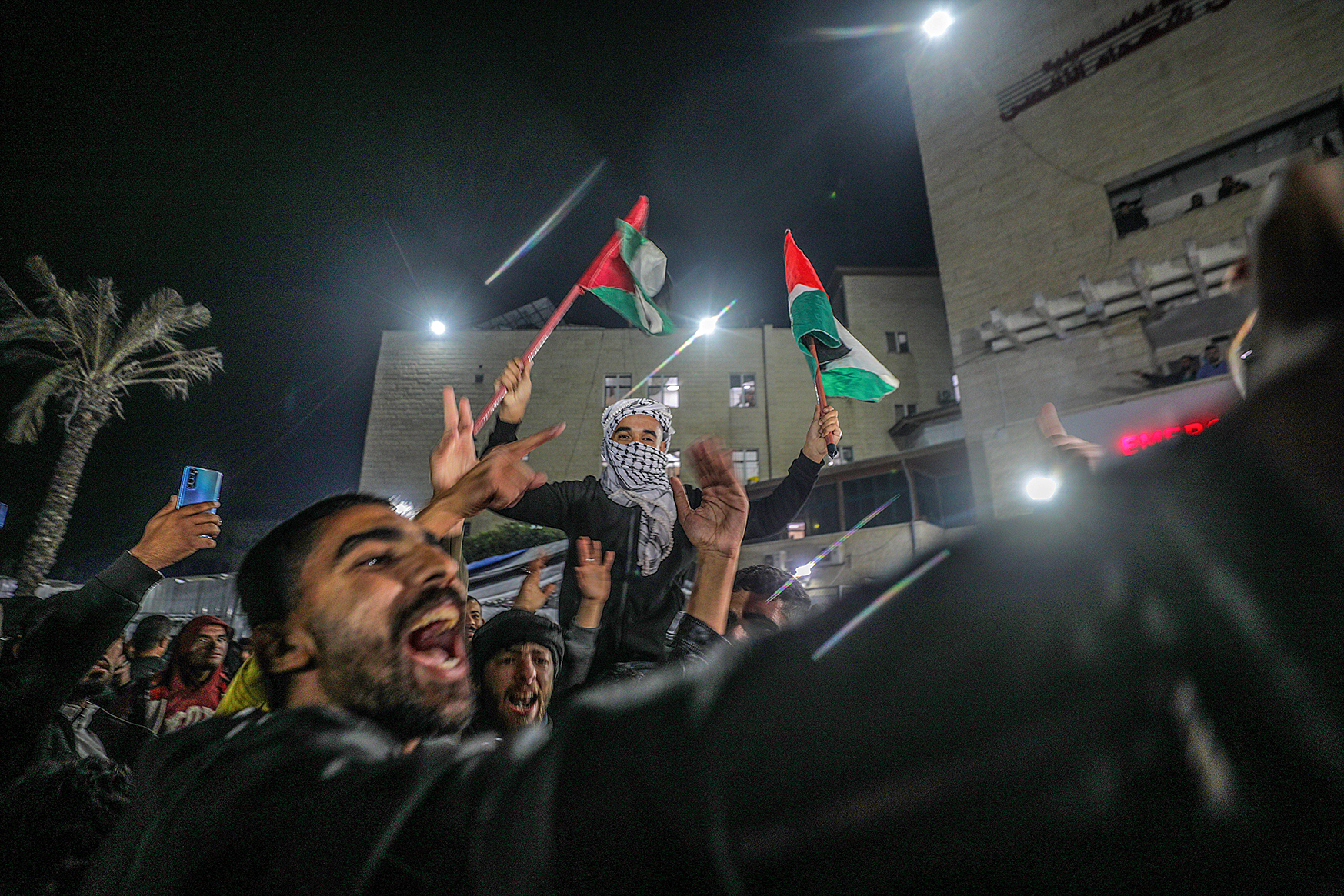 Gaza ceasefire and hostage deal approved by Israeli cabinet