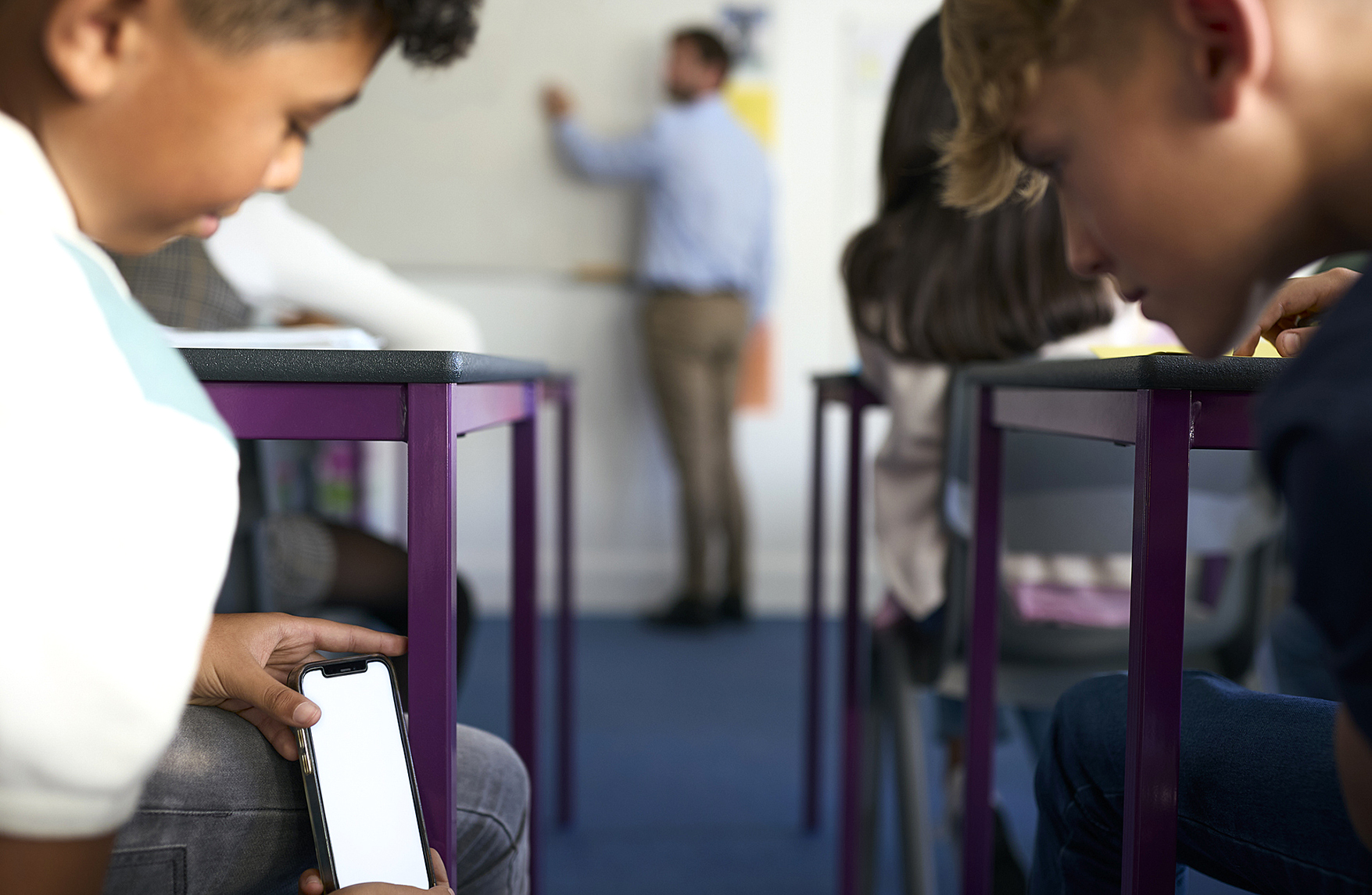 Unplugged — the rise of phone-free classrooms