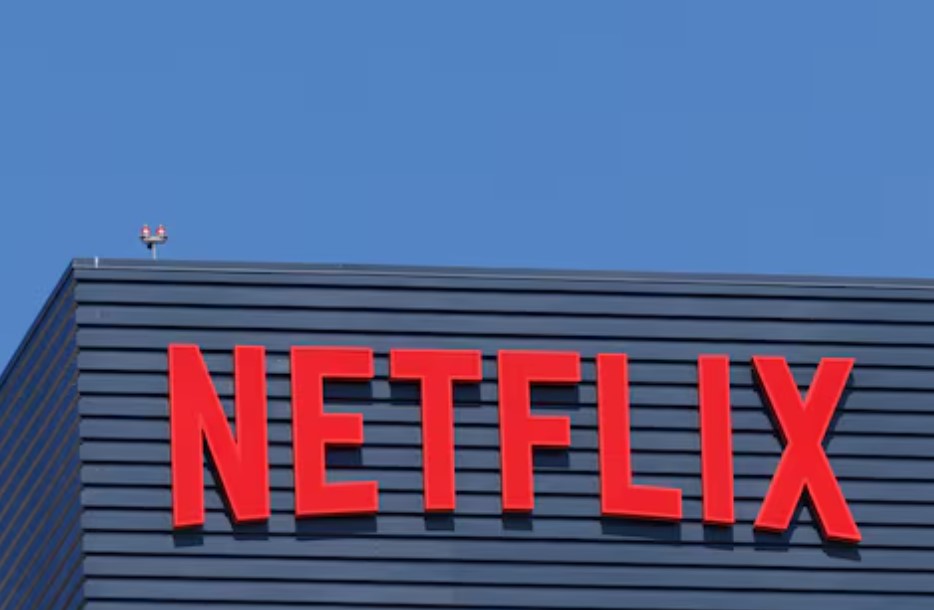 Netflix added a record 19 million subscribers in holiday quarter