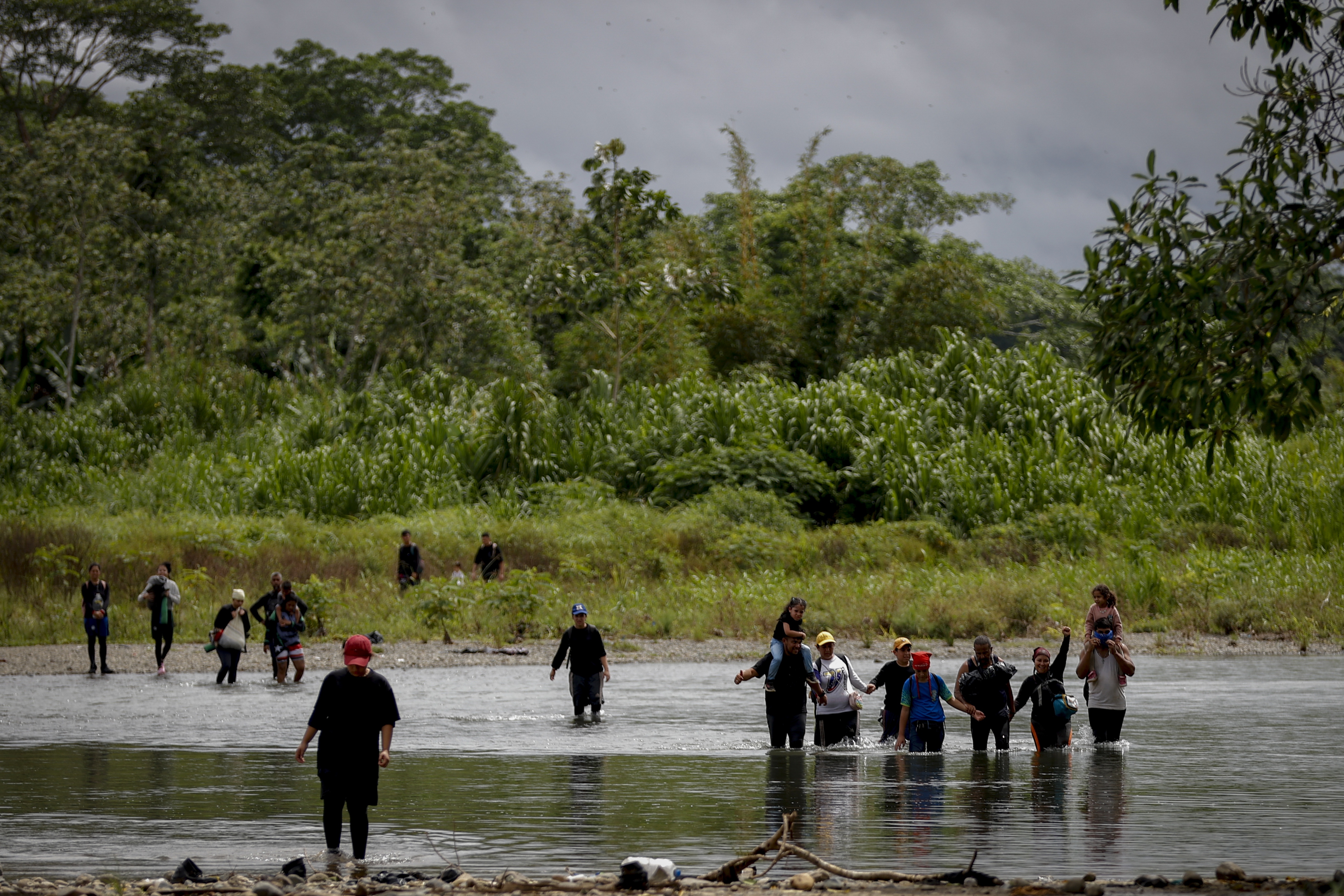 Venezuelan migrants cross the dangerous Darien jungle to arrive in Darien, Panama