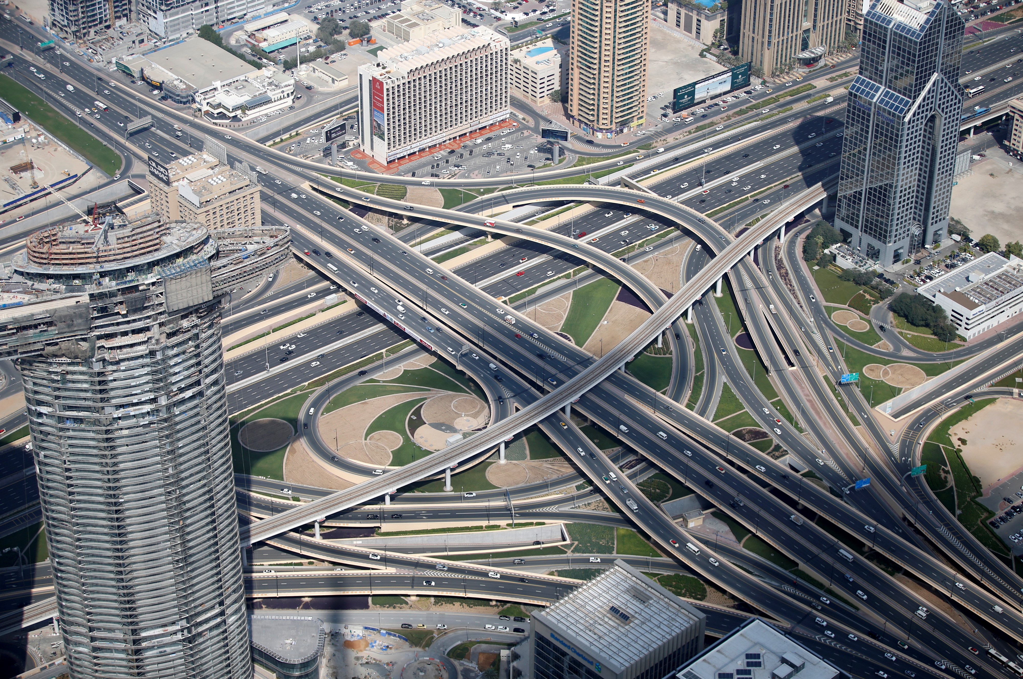 Elon Musk company signs preliminary agreement on Dubai Loop project