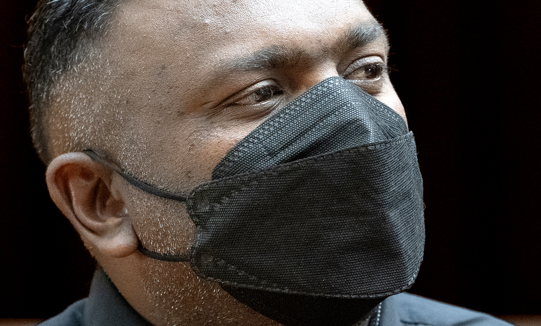 Dealer in firearms-for-gang case seeks to plead guilty to lesser charges