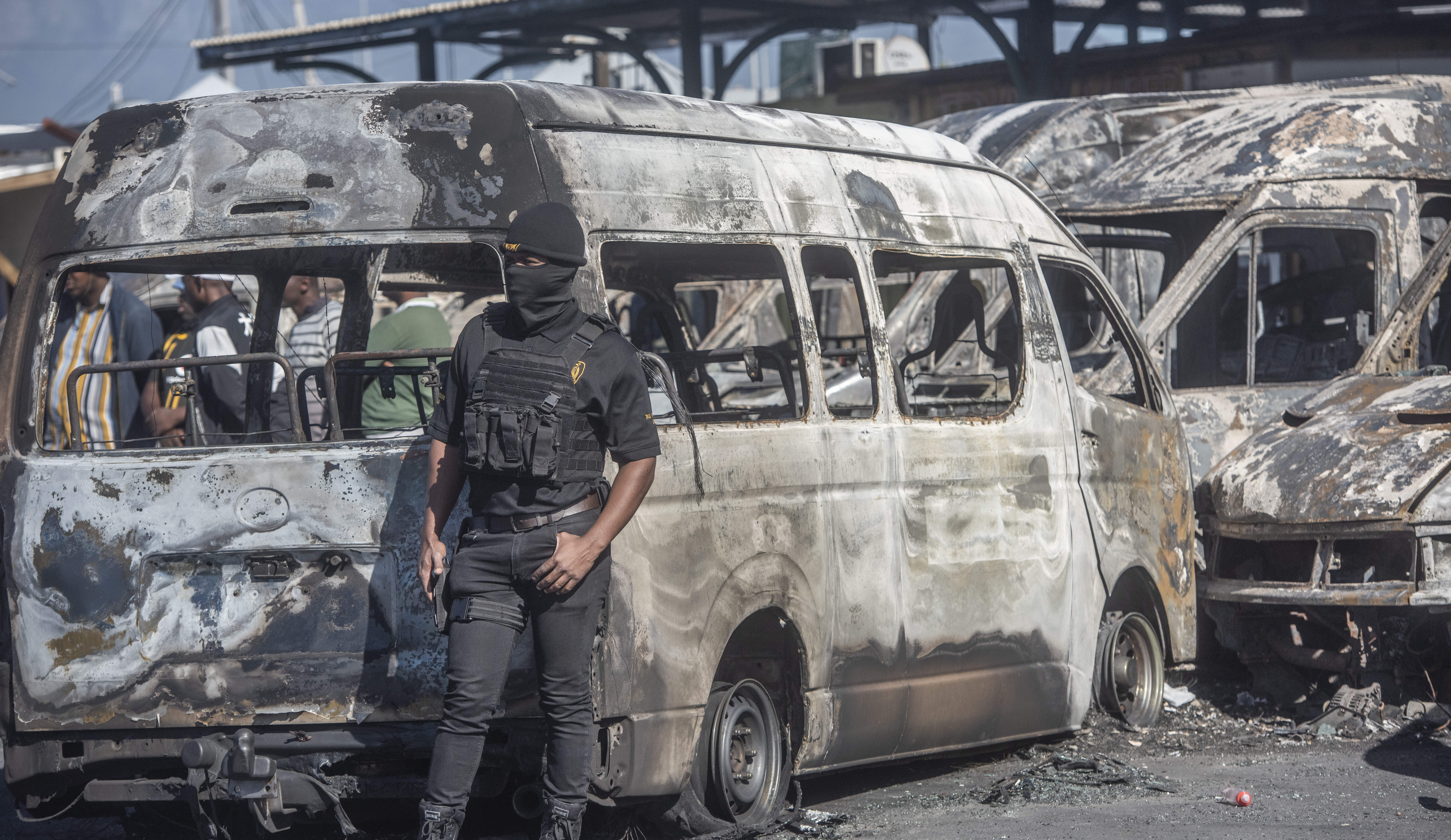 16 taxis torched overnight, and more from around the world