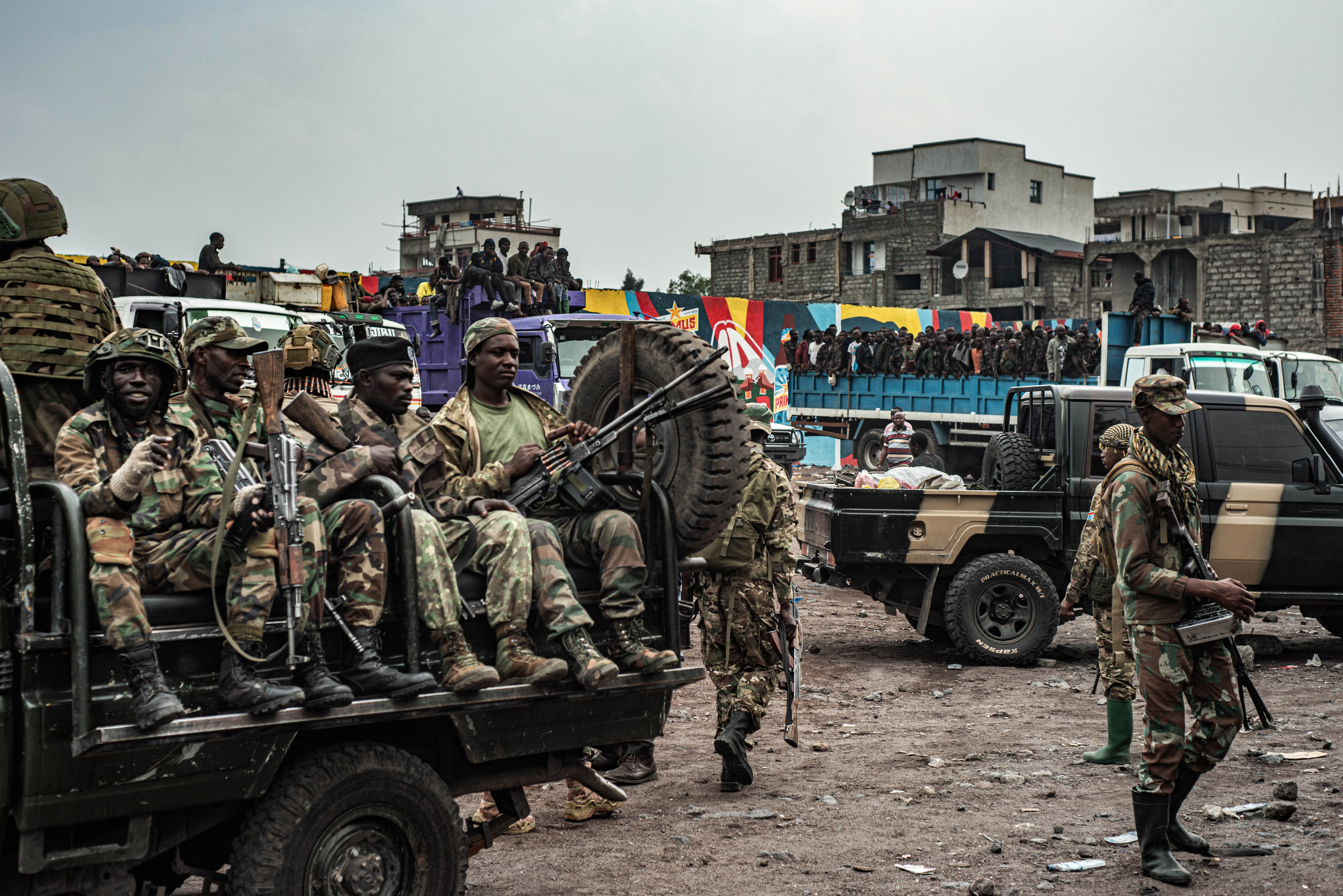 Congo rebels promise security in Bukavu after looting