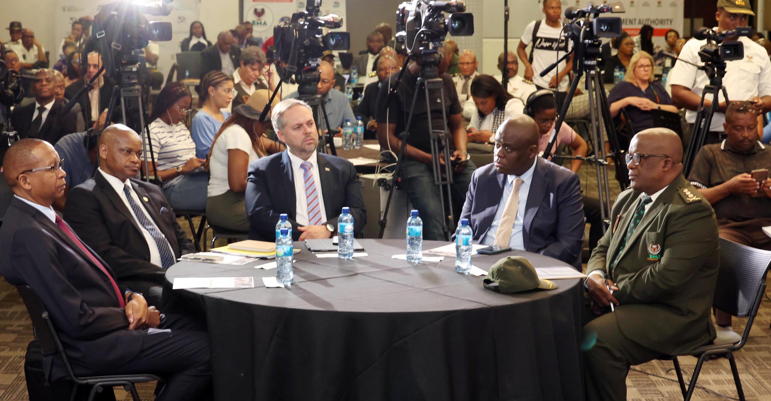 Home Affairs minister launches new body to combat corruption at South Africa’s borders