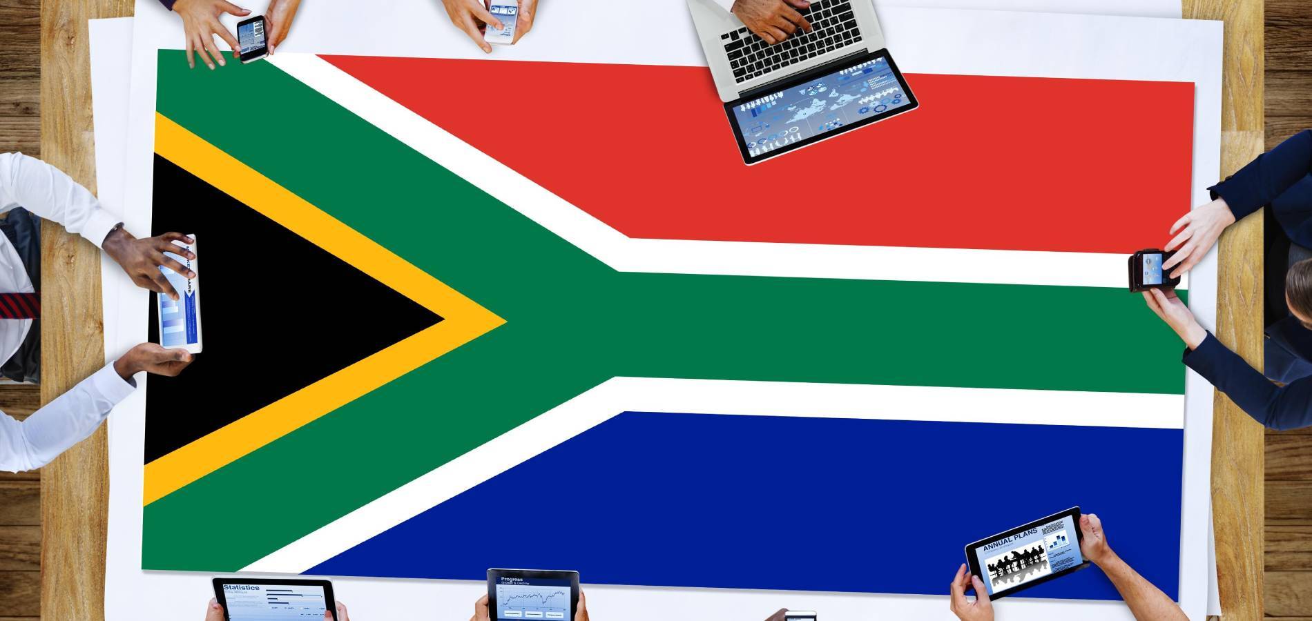 Afrihost MyBroadband Award - ISP and Hosting Provider - Headline Image (1900x900) - Daily Maverick