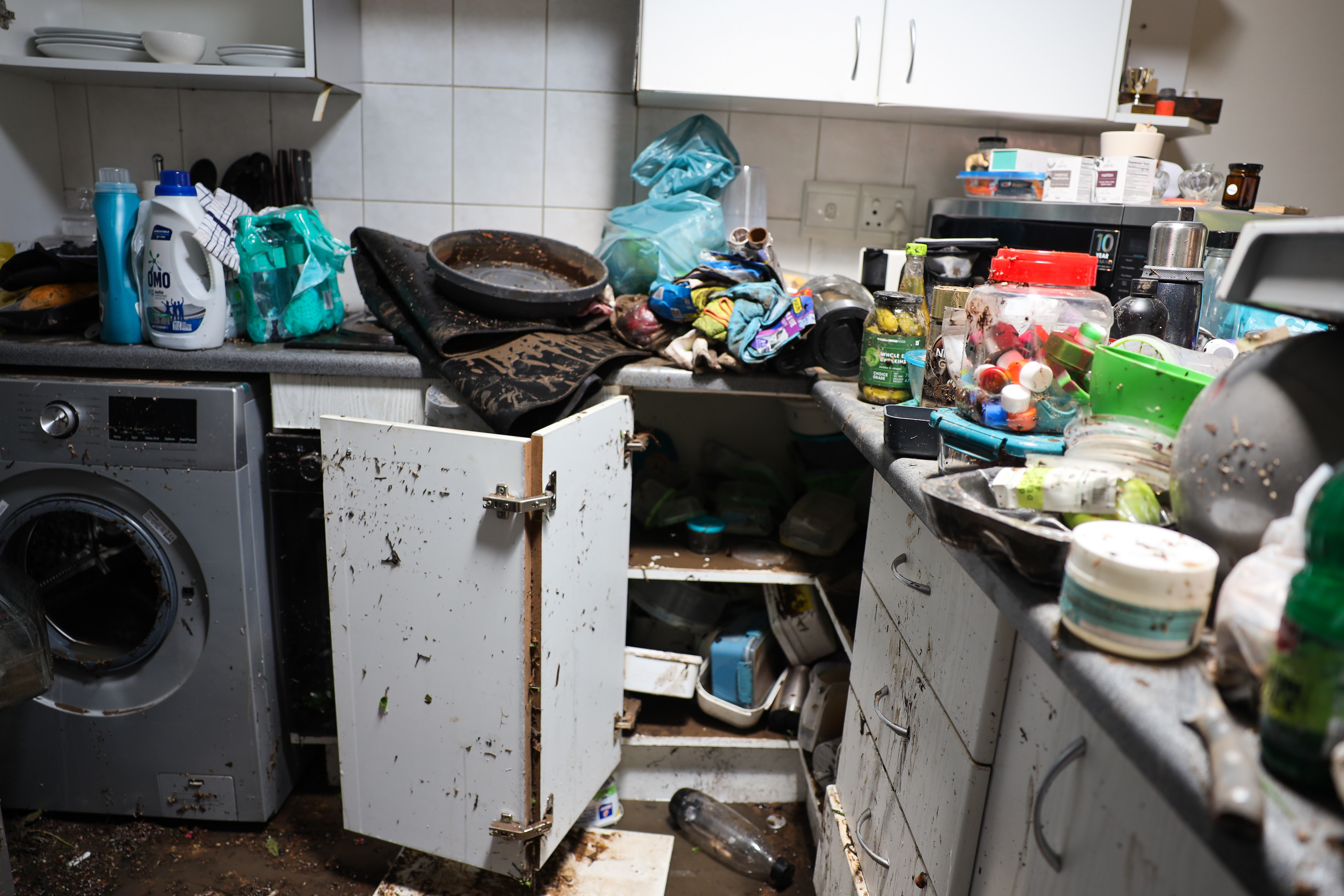 Johannesburg rainfall causes significant flooding and damages homes, and more from around the world