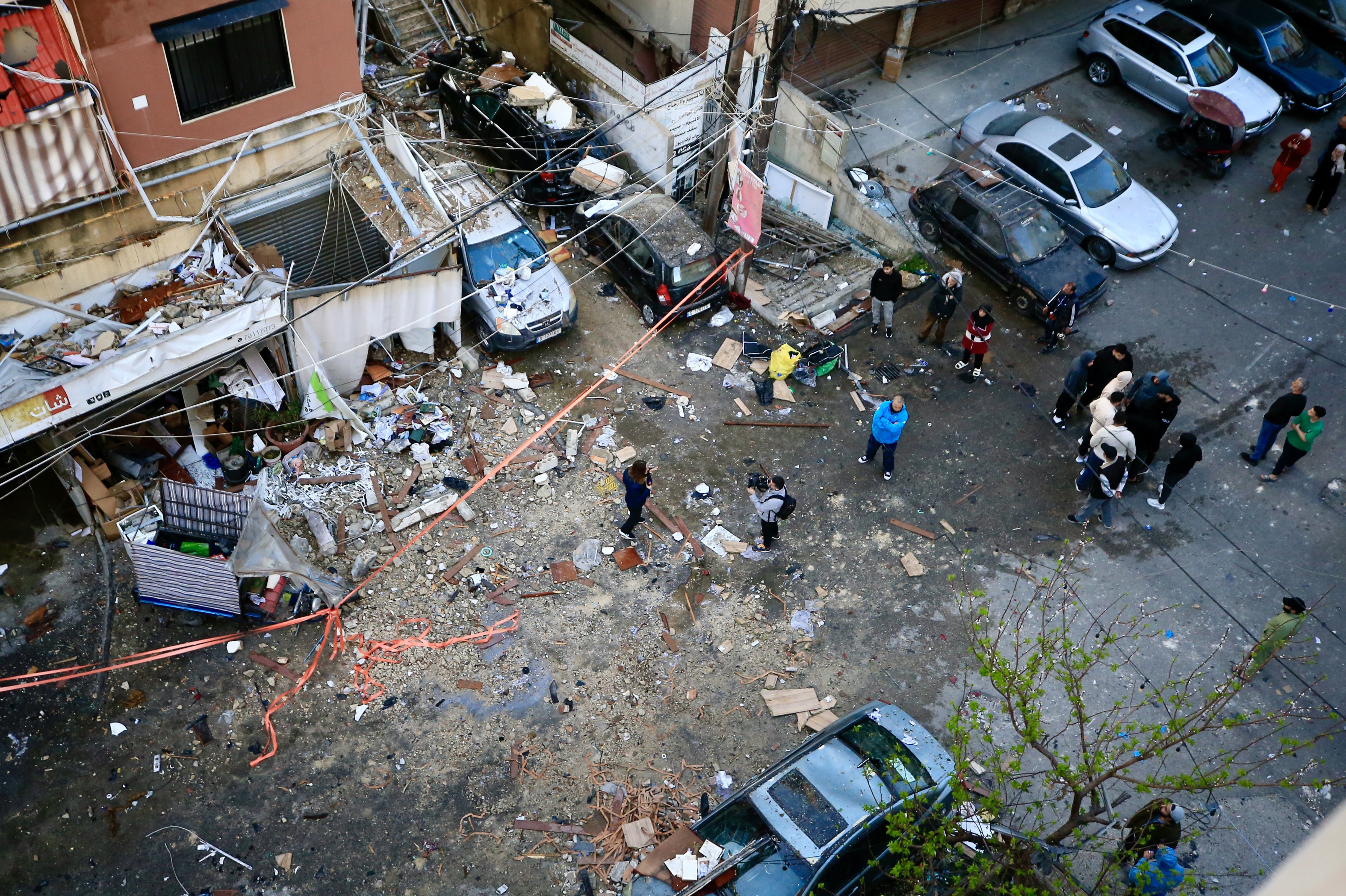 Israeli airstrike targets building in Sidon