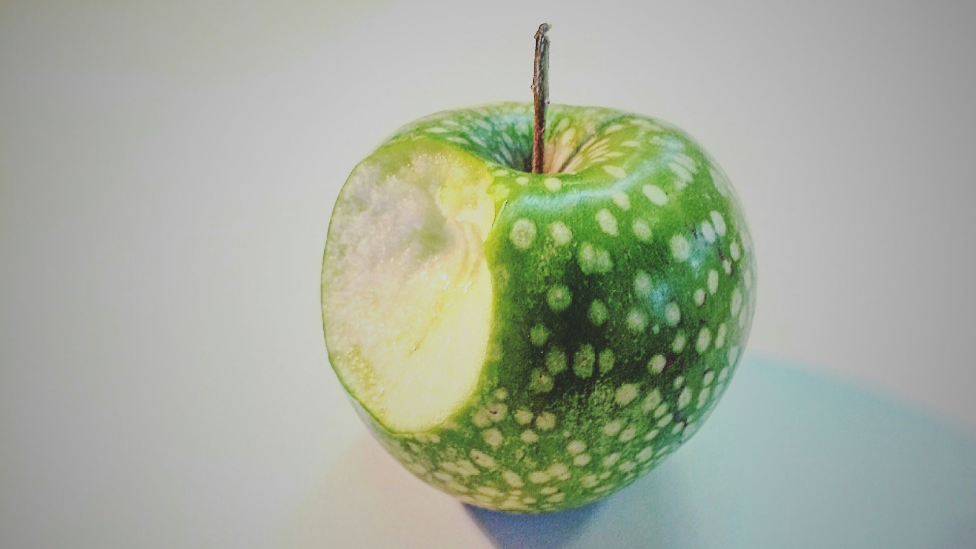 Navigating cancer care: The critical role of proven treatments over alternative remedies