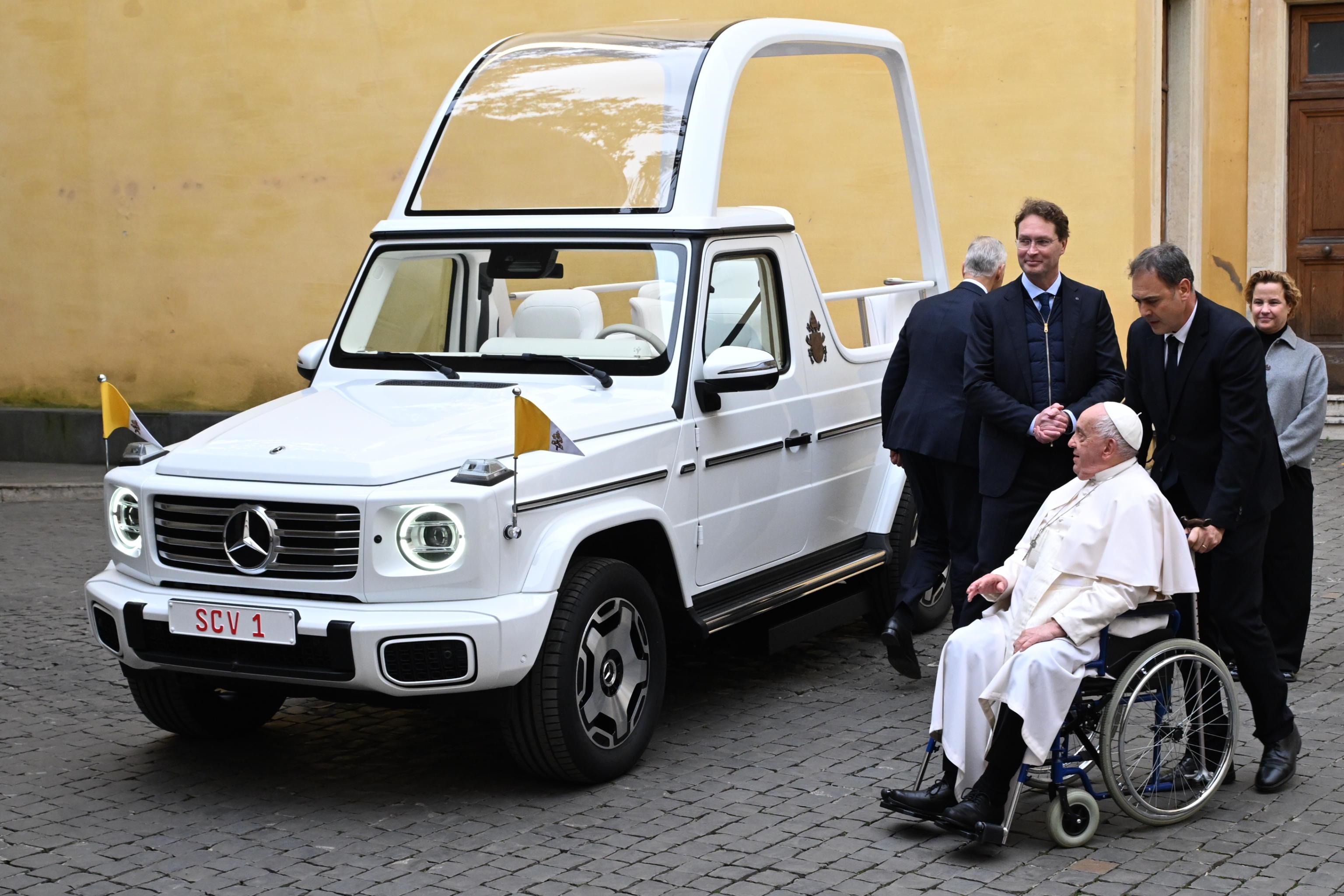 Pope gets first electric 'Popemobile' from Mercedes