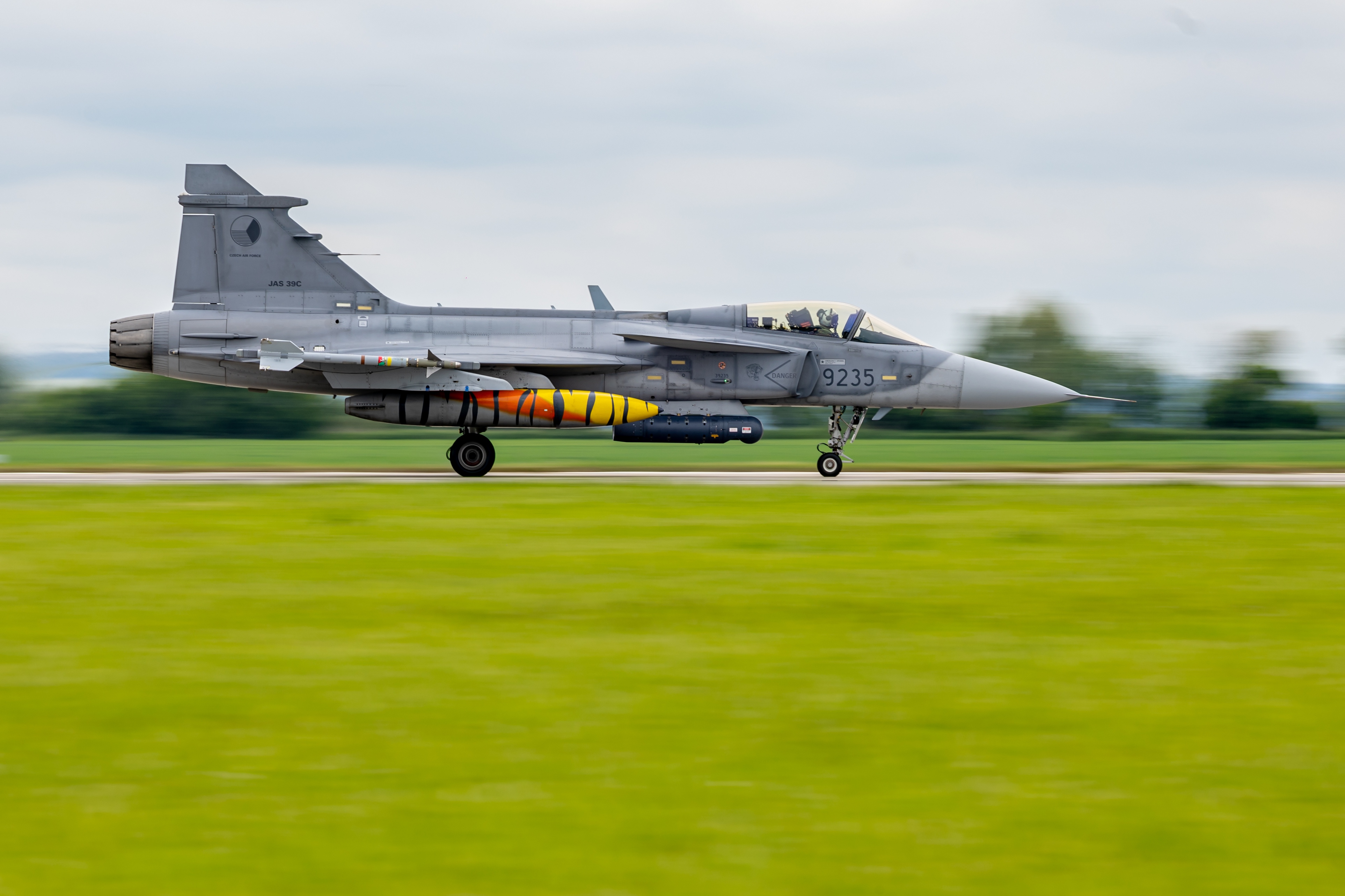 Czech JAS-39C Gripen aircrafts deployment to Iceland
