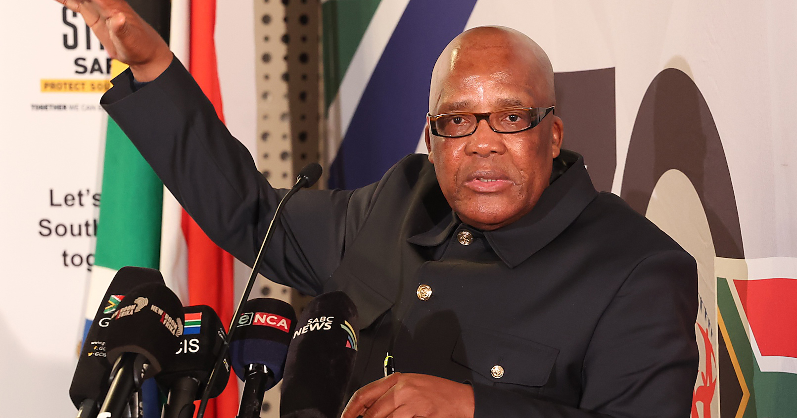 SA’s HIV/Aids programme ‘not collapsing’ amid fallout from US funding cuts — Motsoaledi