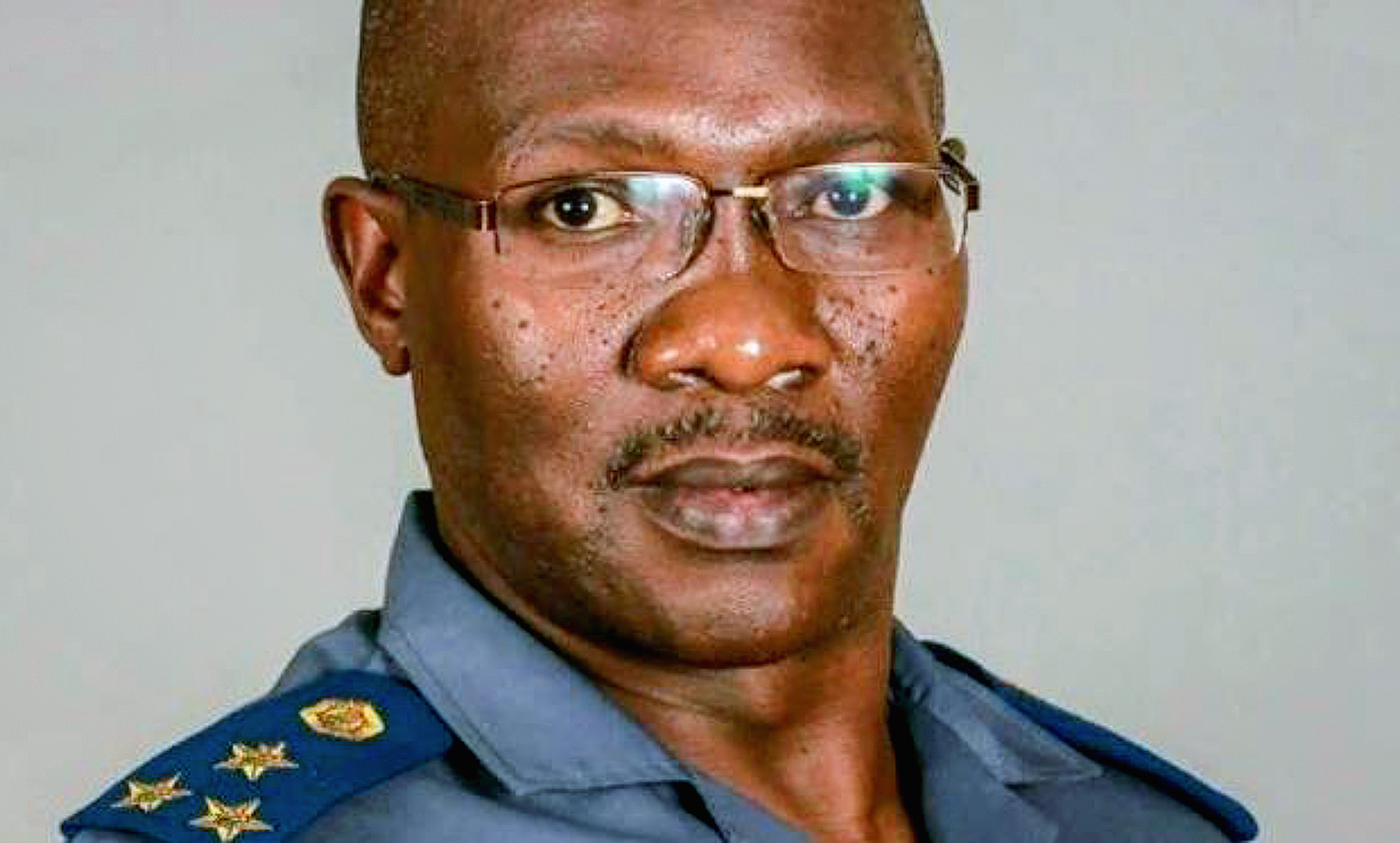 Crime Intelligence in the dock: Corruption-accused Dumisani Khumalo and cop colleagues apply for bail