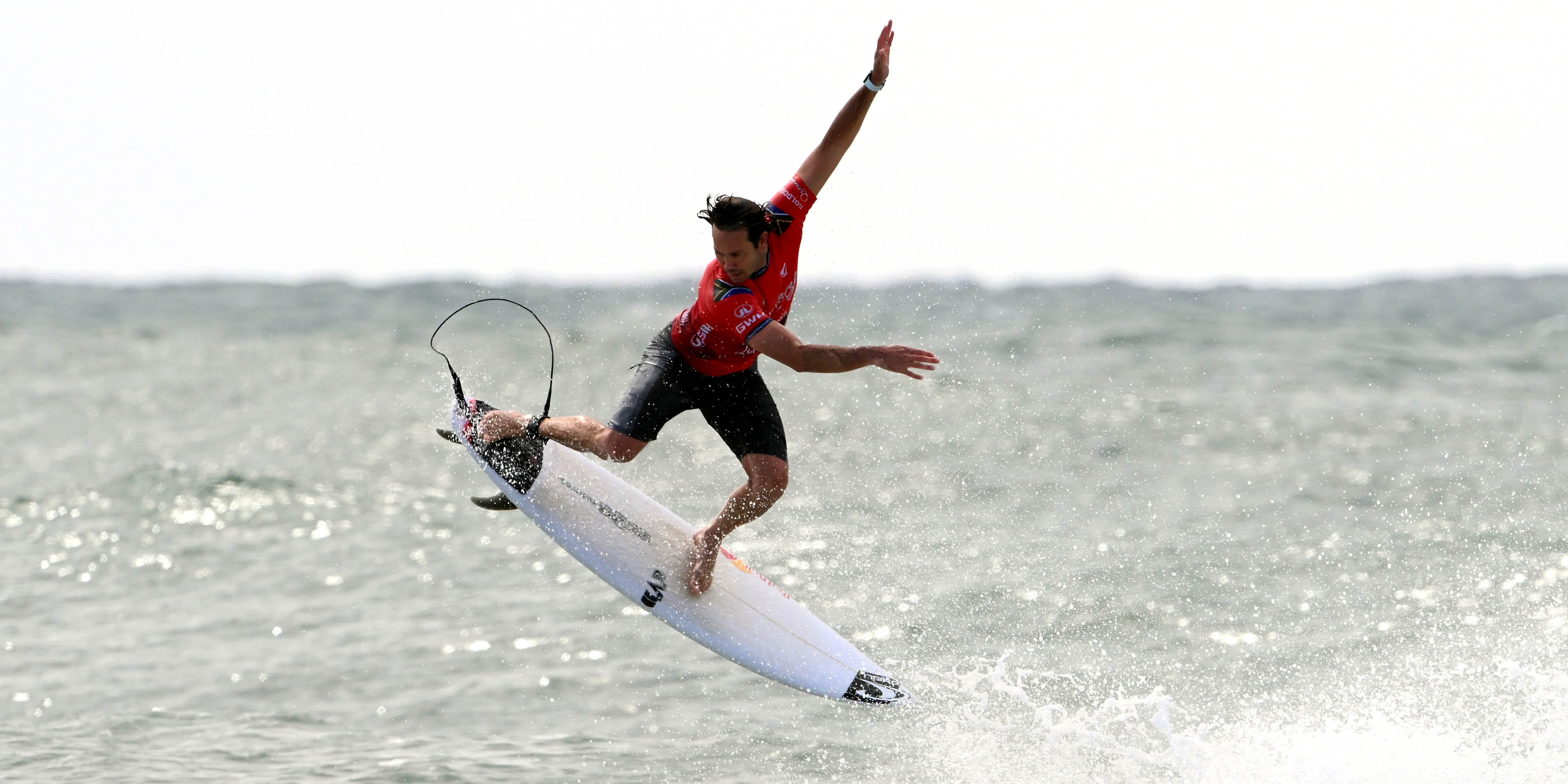 ‘Just such a surf dog at heart’ — veteran SA surfer Jordy Smith embraces new perspectives as he eyes world title