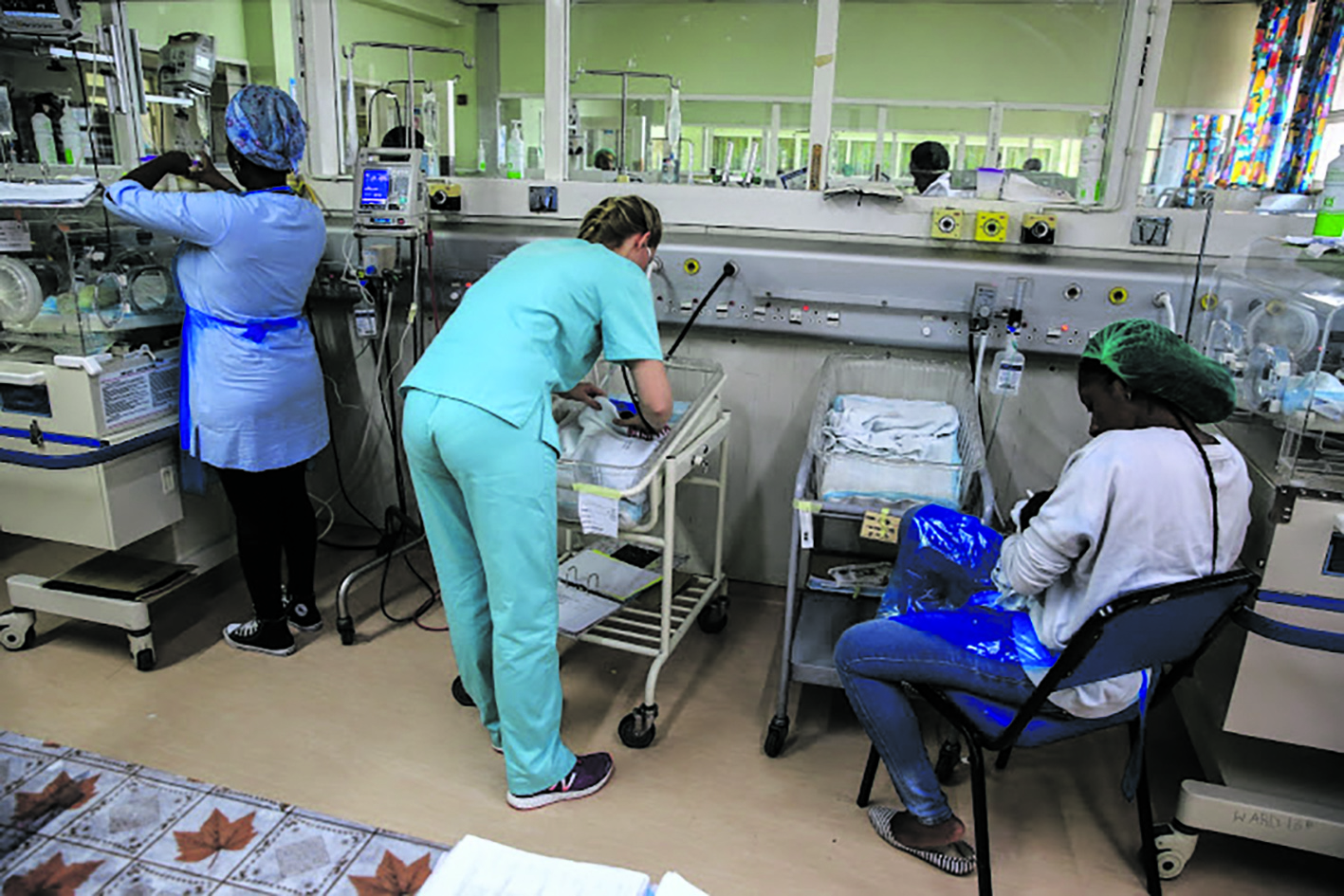 Maladministration, not foreigners, to blame for state of South African healthcare