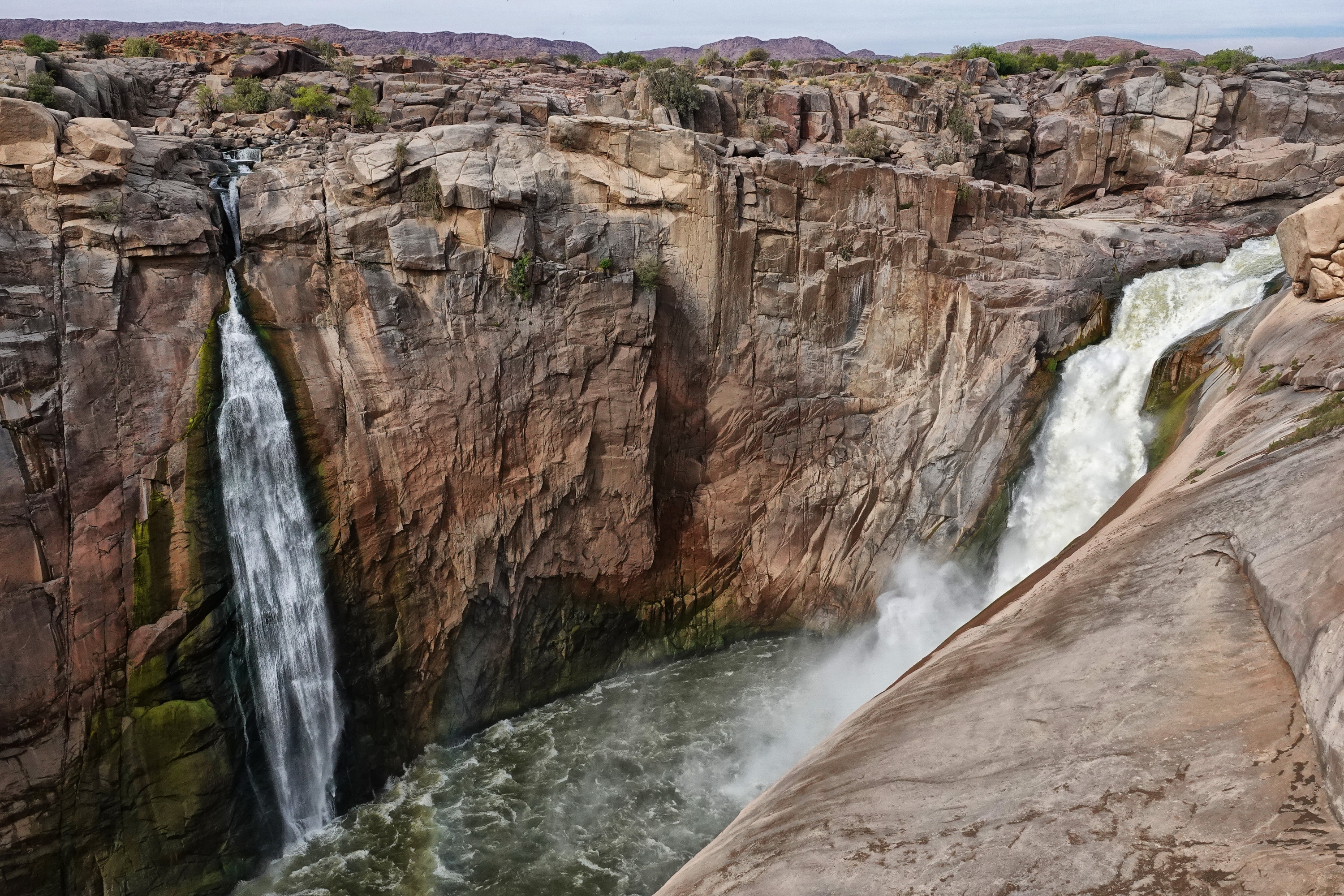 Local attractions and breathtaking day trips in and around the vital hub of Upington