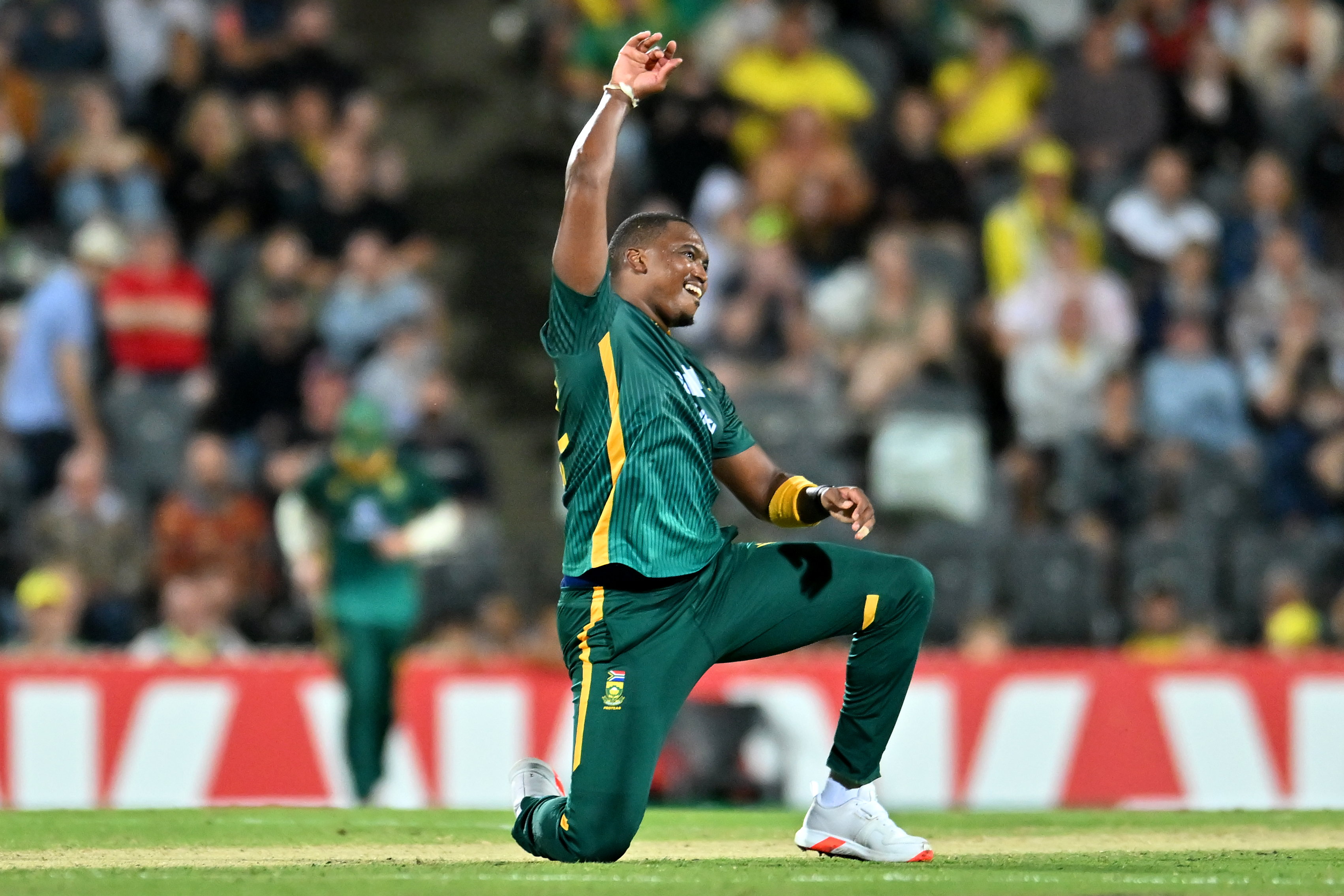 South Africa clinch ODI series after Ngidi wrecks Australia
