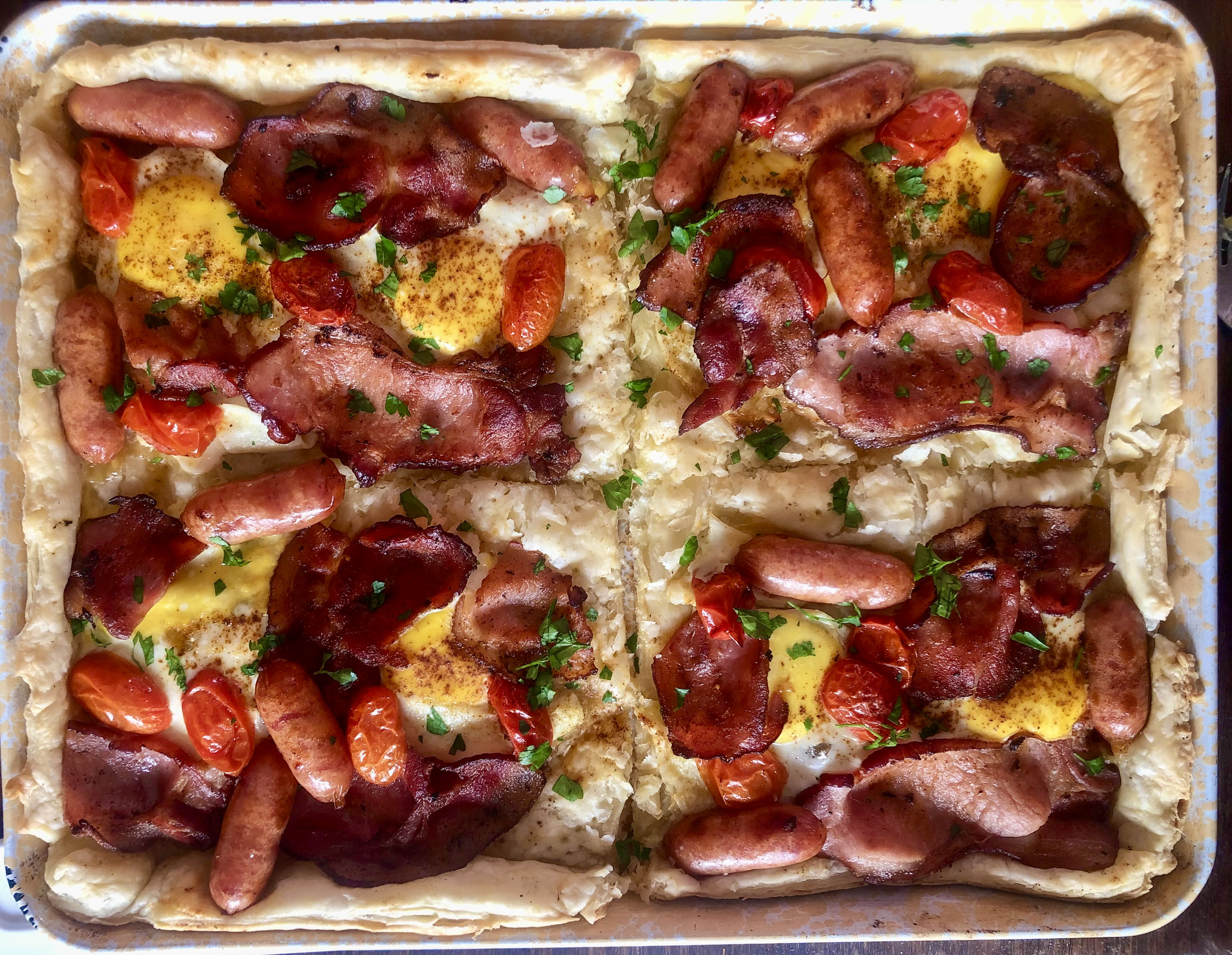 Lekker Brekker Monday: Breakfast pan pie