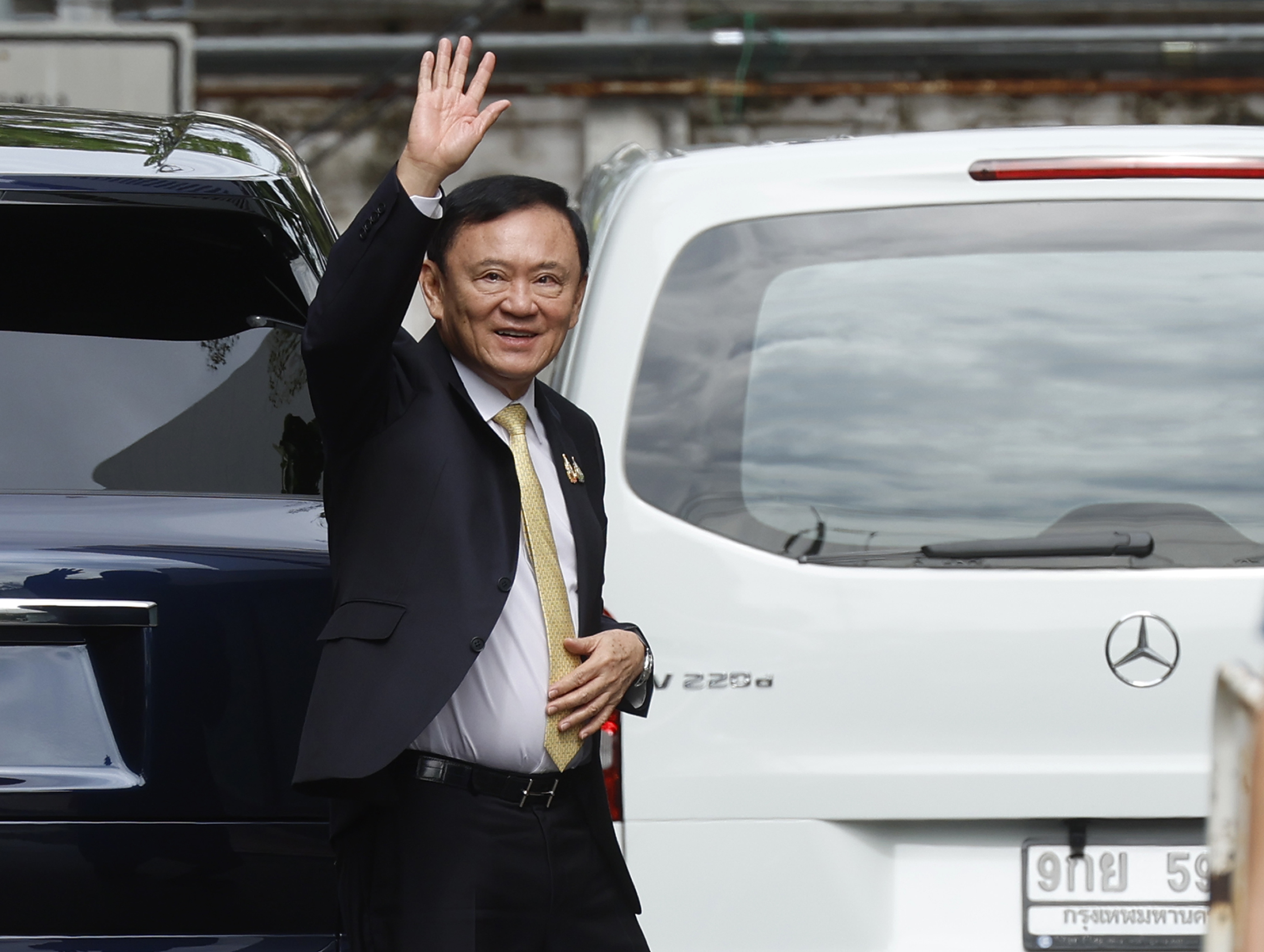 Court verdict acquits former prime minister Thaksin Shinawatra on royal defamation charges
