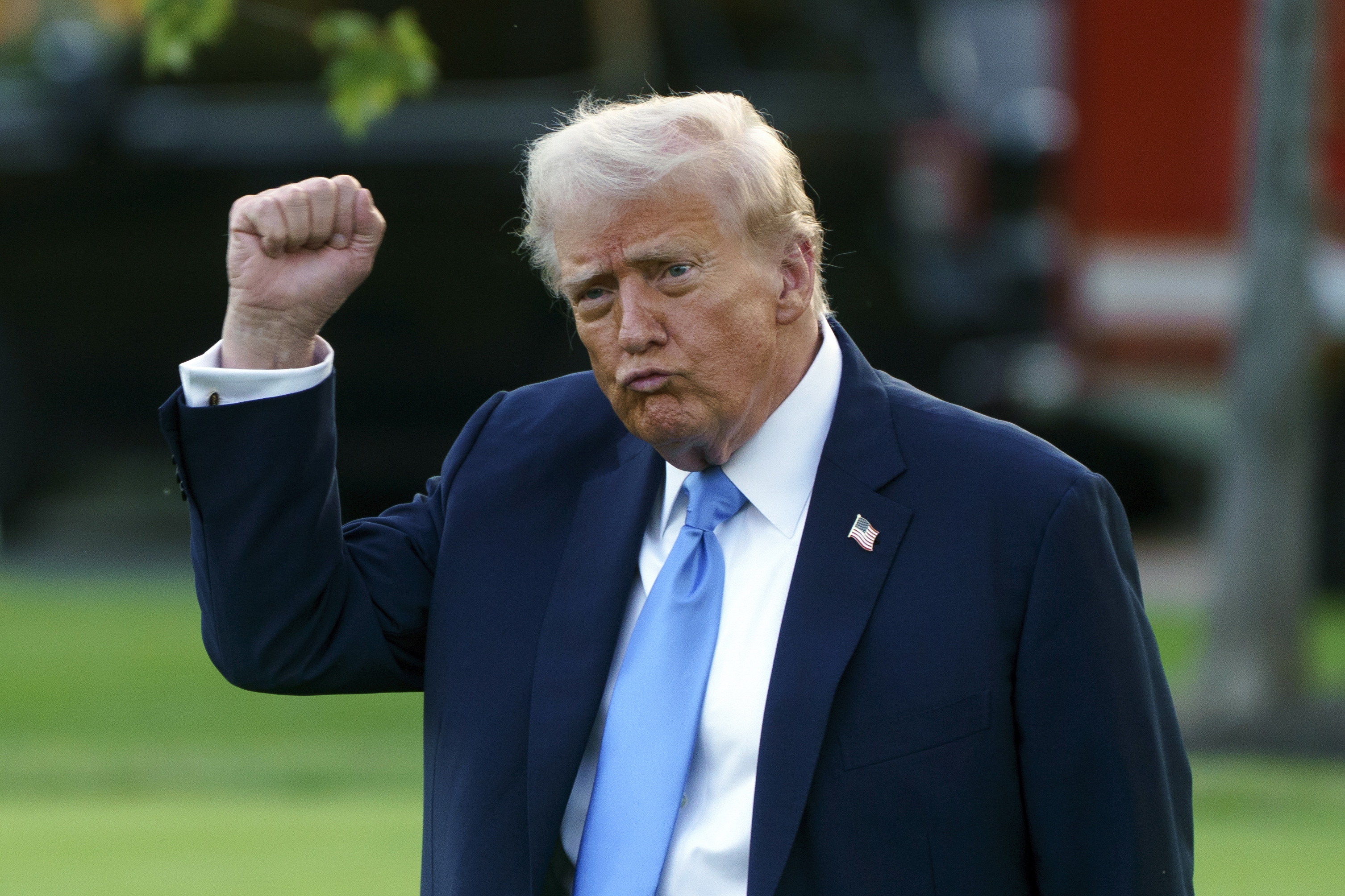 Trump confirms recent MRI but declines to give reason why