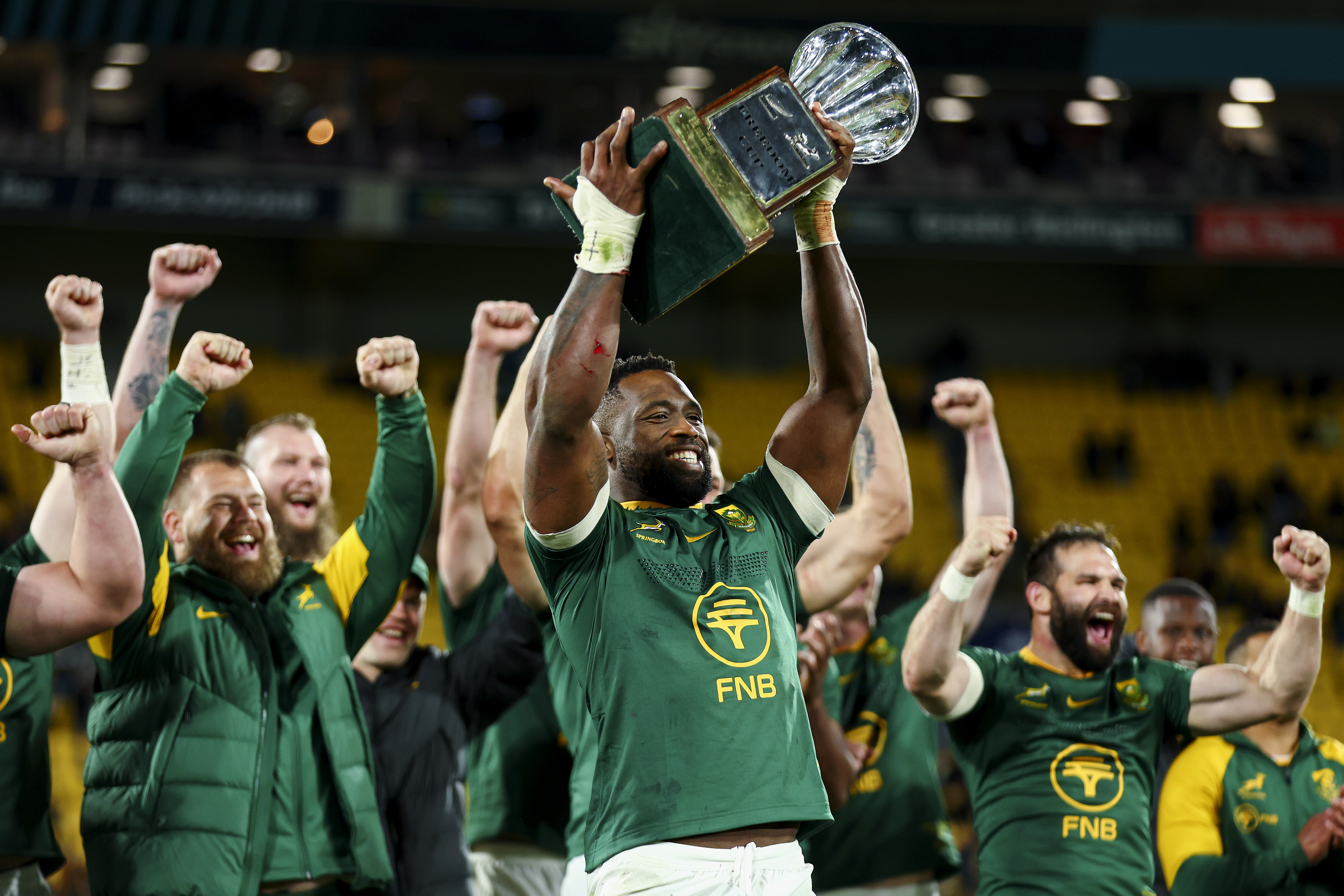 Six-try Springboks destroy All Blacks by record margin in Wellington